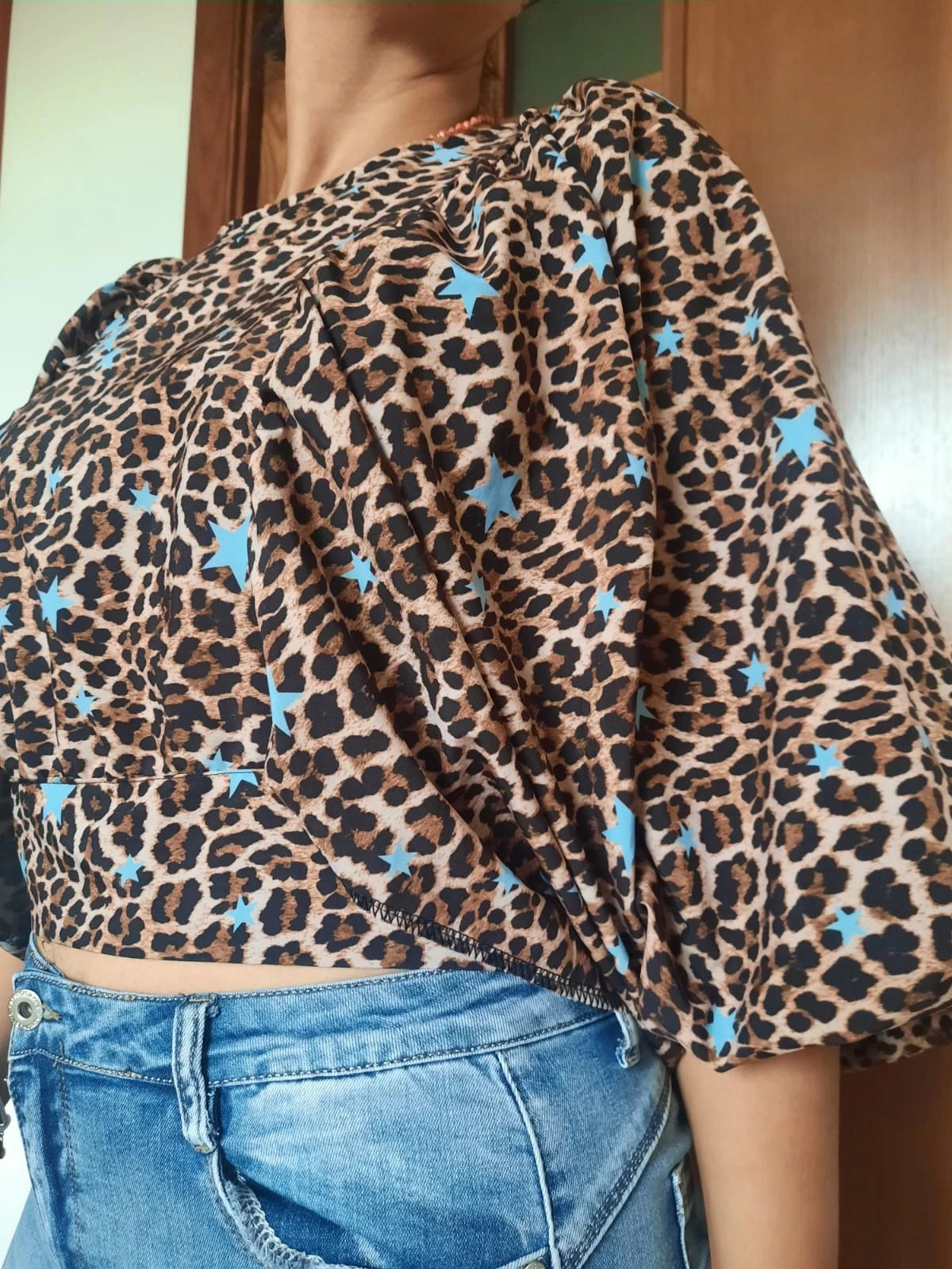 Blusa leopardata sales