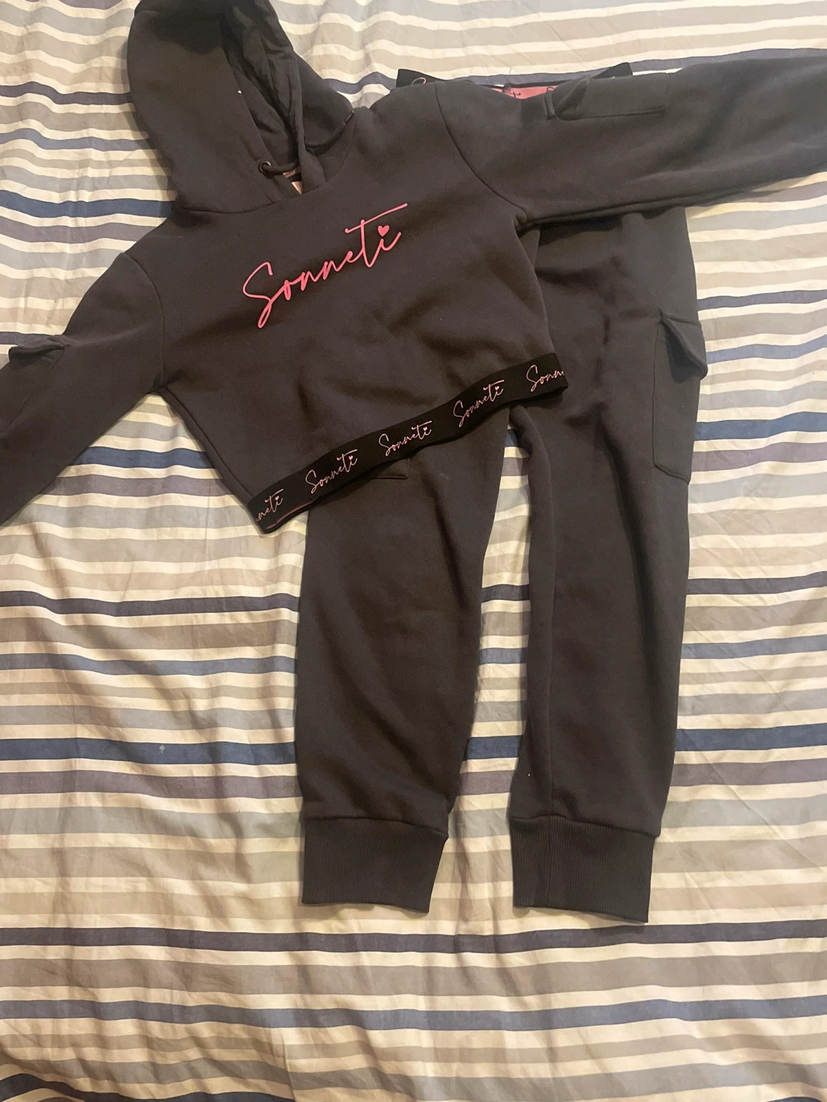 Sonneti 2025 tracksuit girls