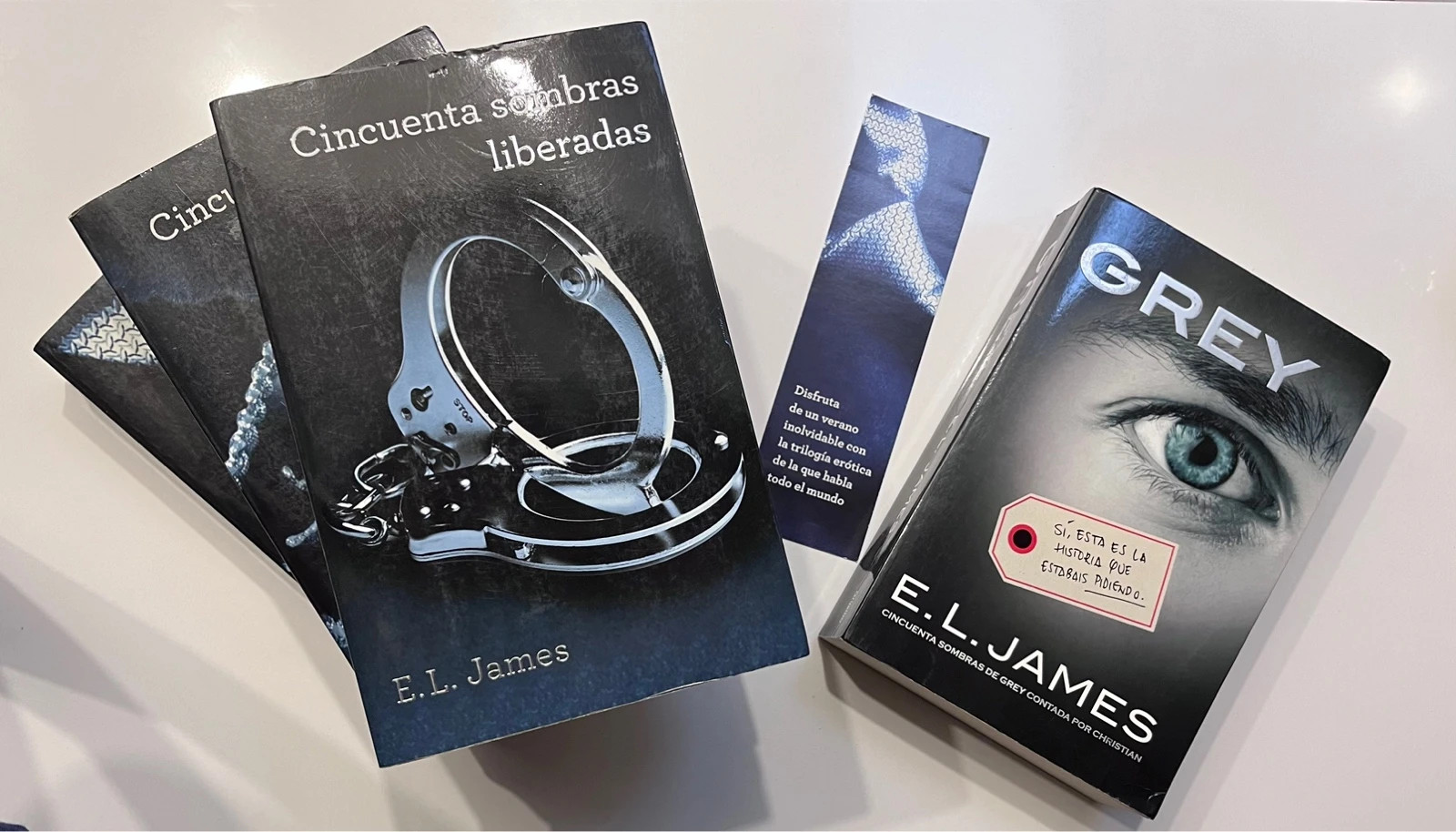 Saga 50 sombras + Grey - 4 libros | Vinted