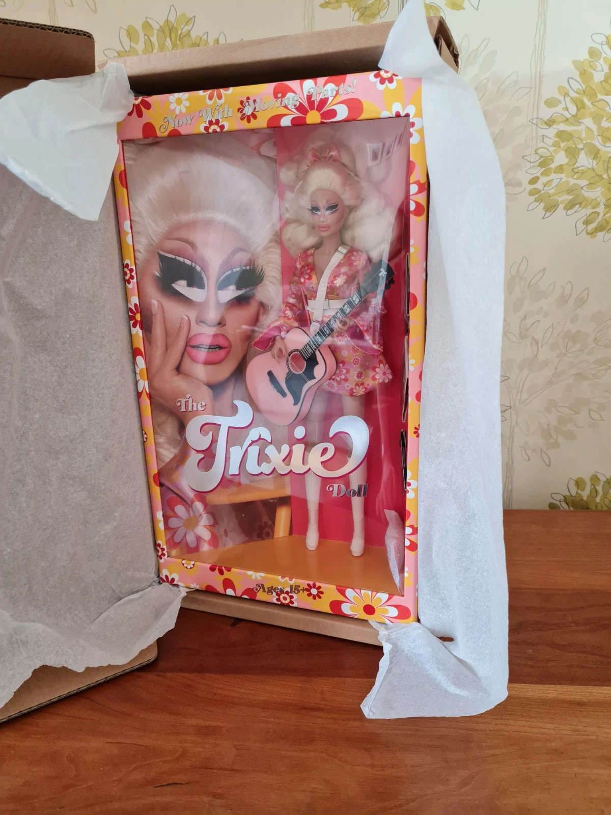 Bnib trixie Mattel integrity toys drag Queen doll iconic merch limited  collectors edition rare