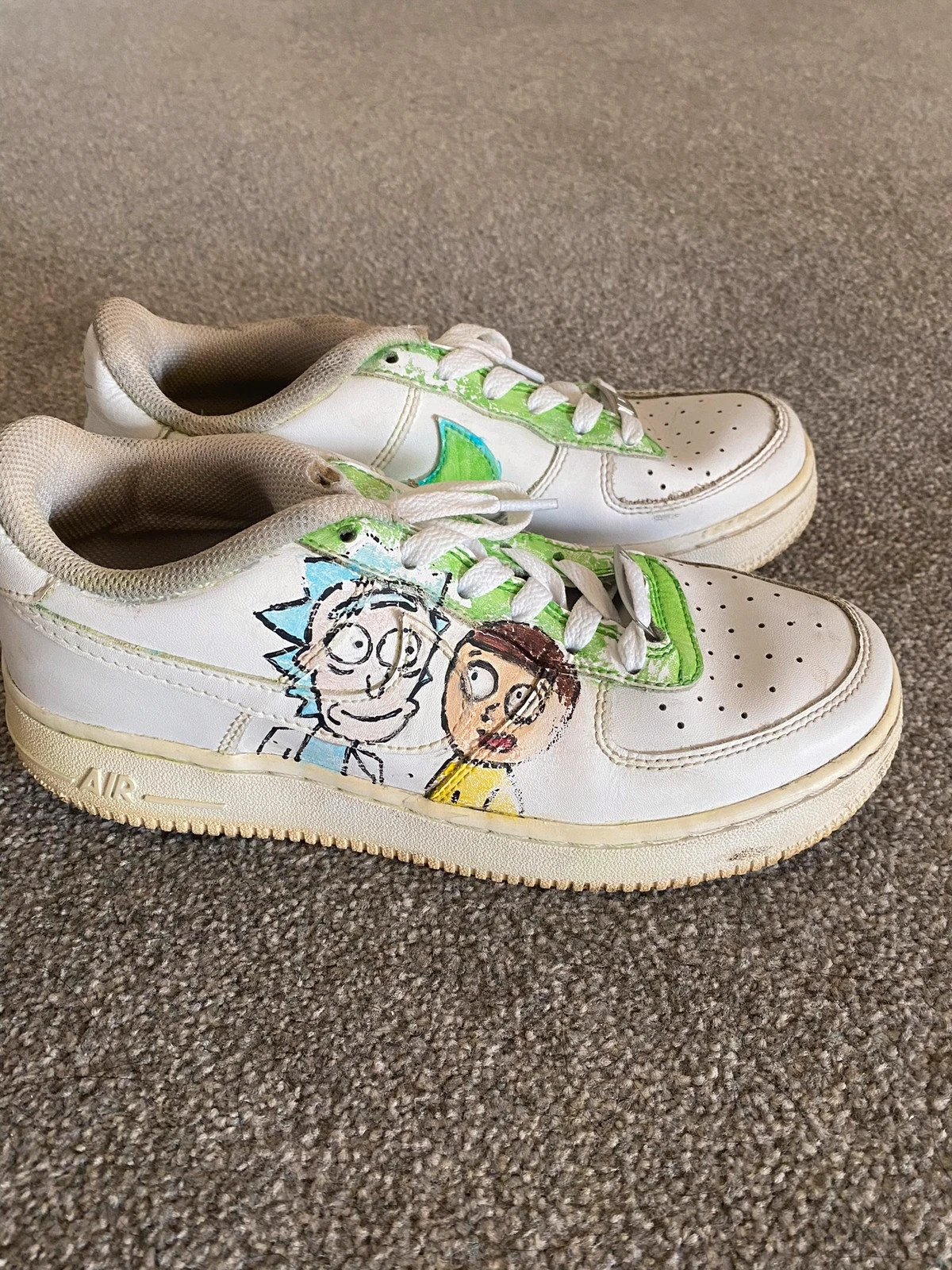 size 4 rick and morty custom air force 1 s Vinted
