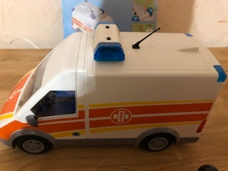 Playmobil ambulance 6685