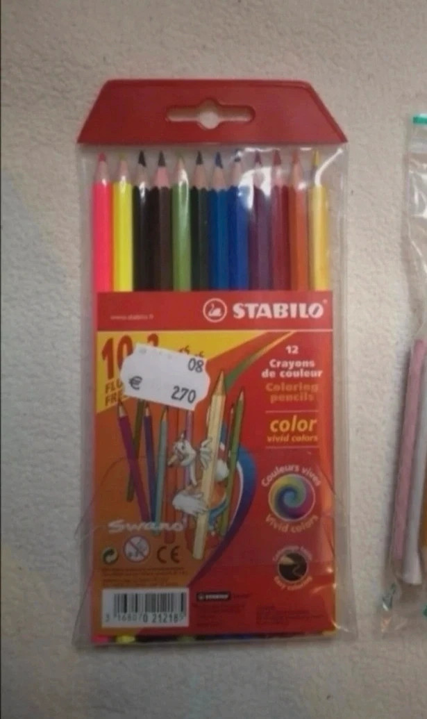 Lot crayon de couleur, feutre, colle et stabilo fluo neuf