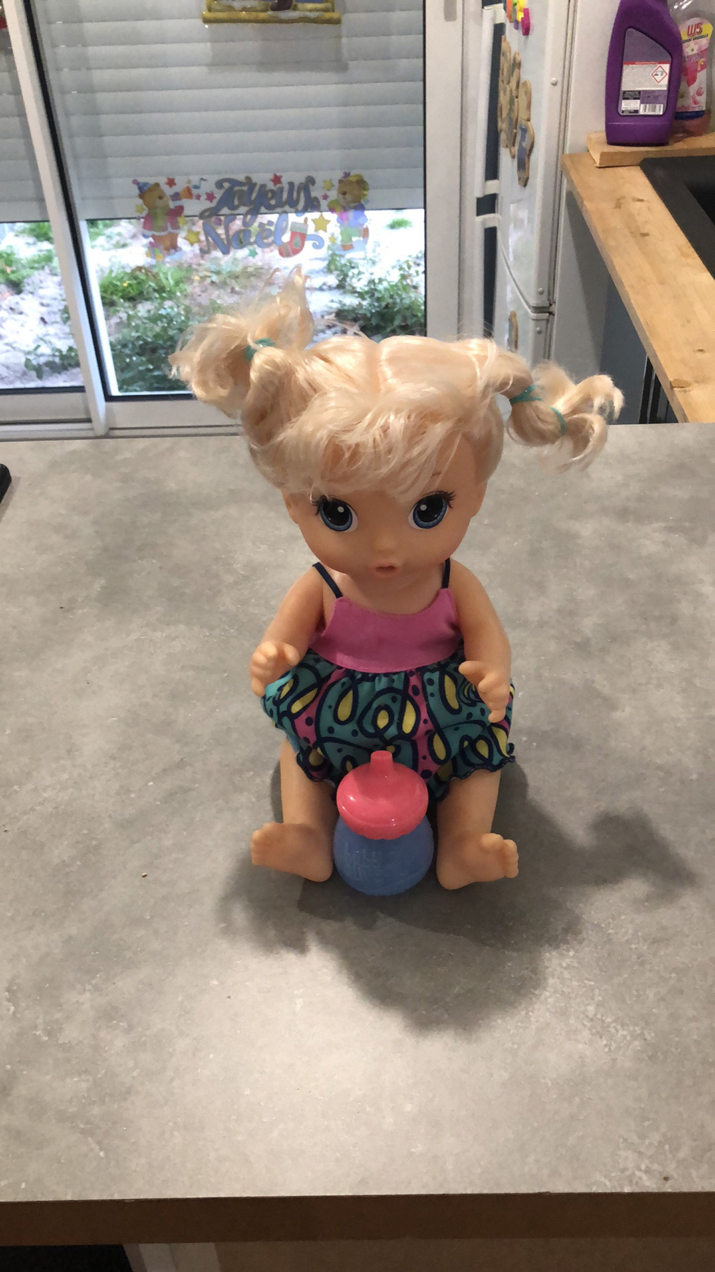 Baby alive fais caca et parle