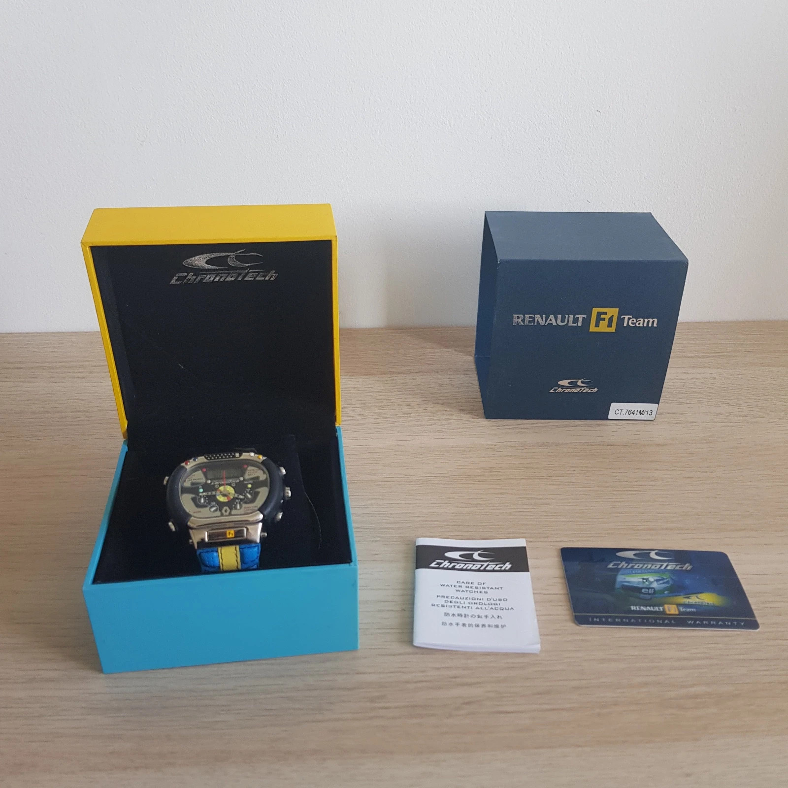 Montre Renault f1 volant r26 Vinted