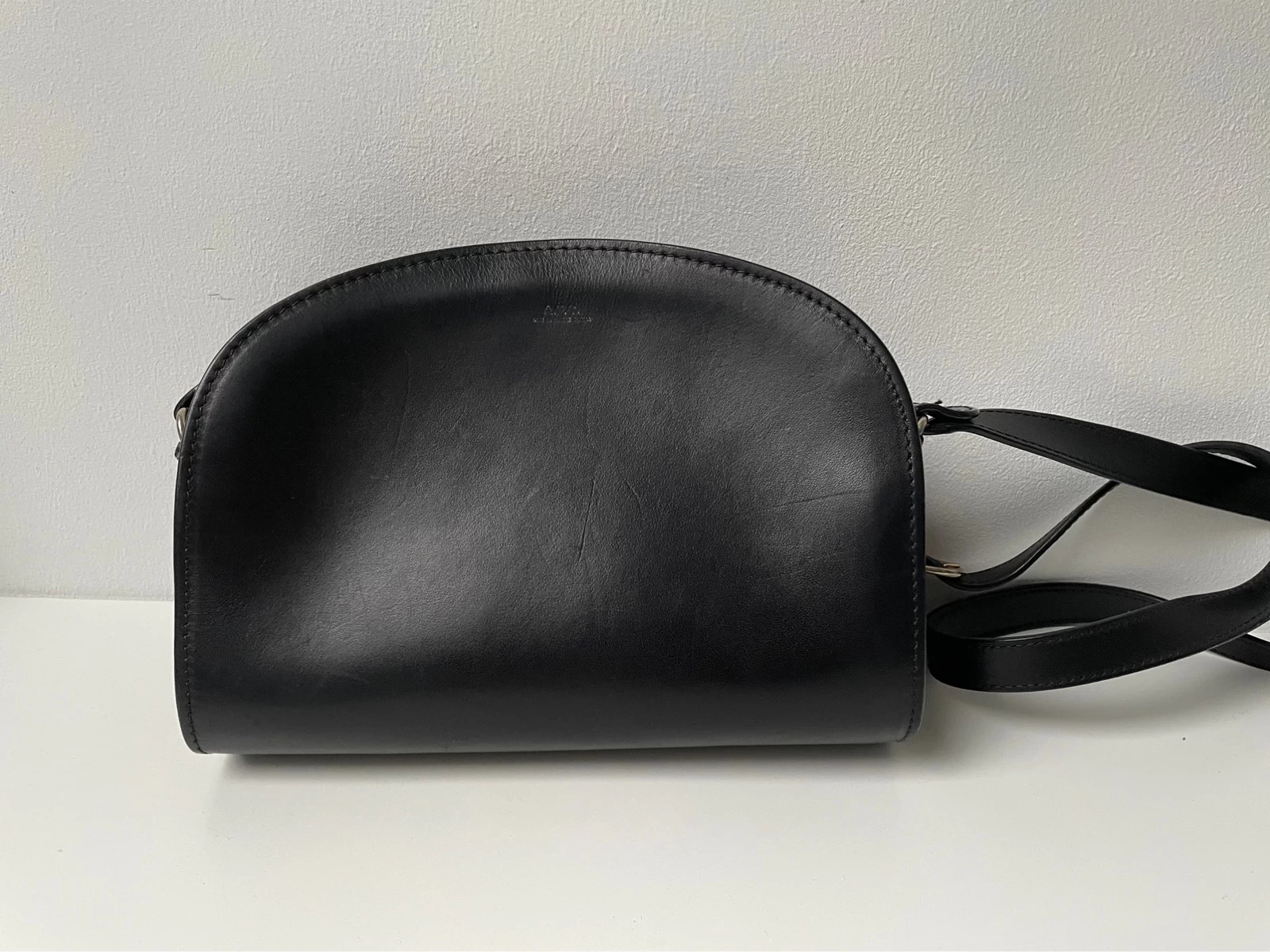 Apc half moon black sale