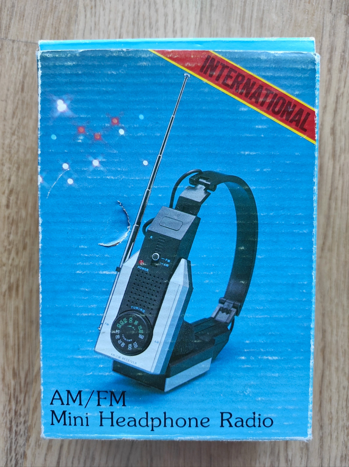 Auriculares con radio años 80 de segunda mano por 22 EUR en Madrid en  WALLAPOP