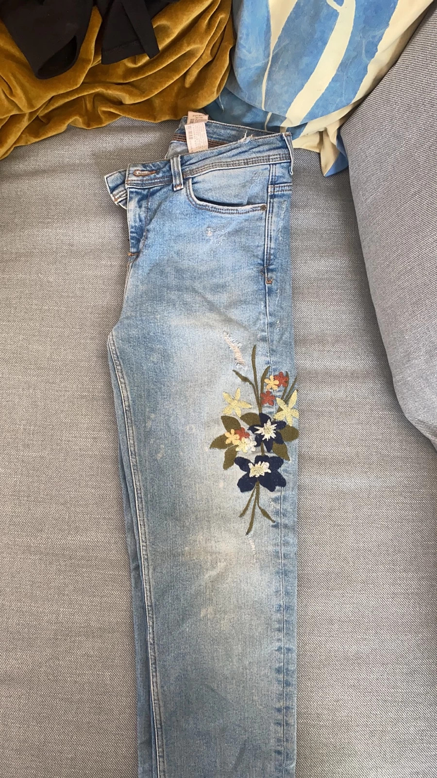 Jean discount brodé zara