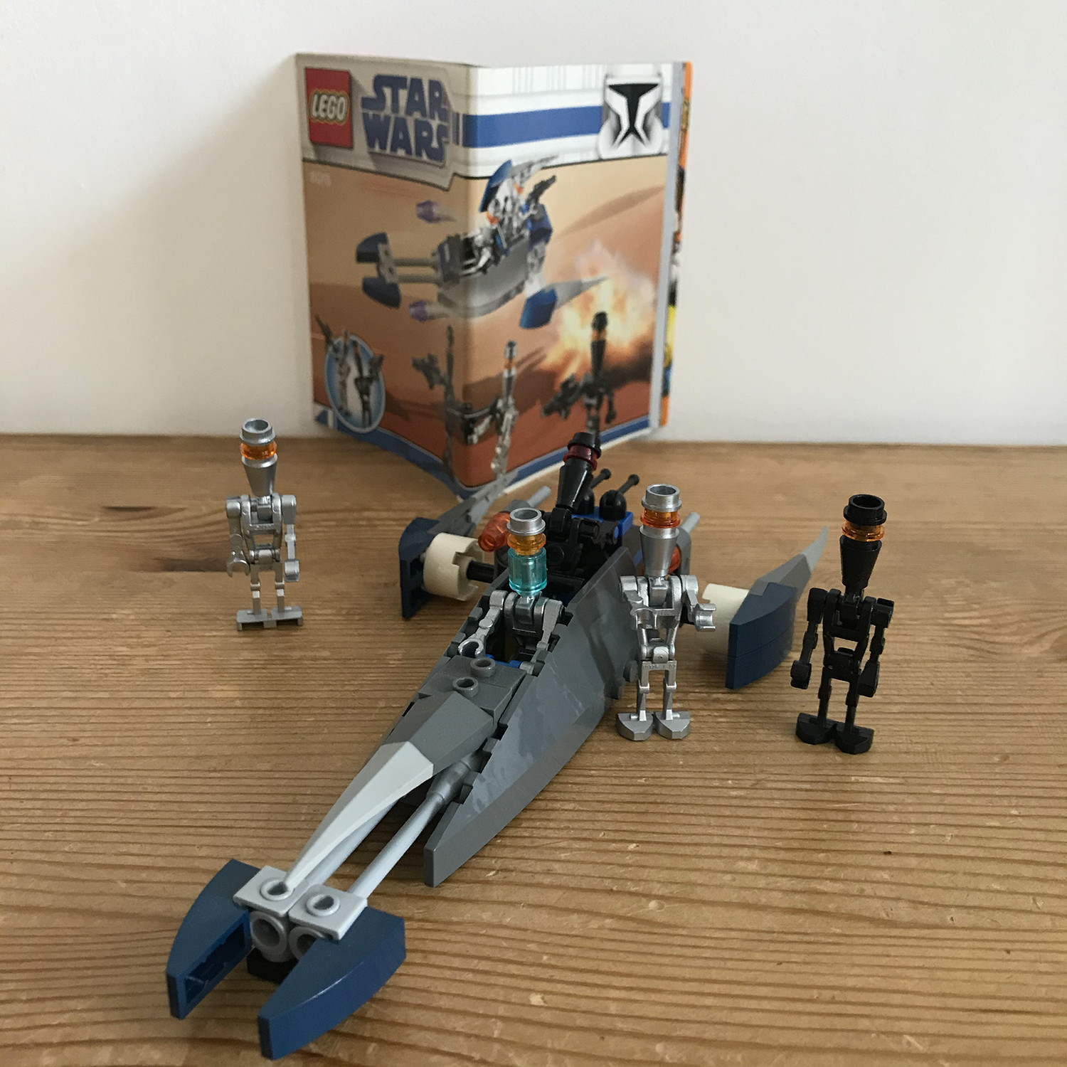 Lego assassin droid best sale battle pack