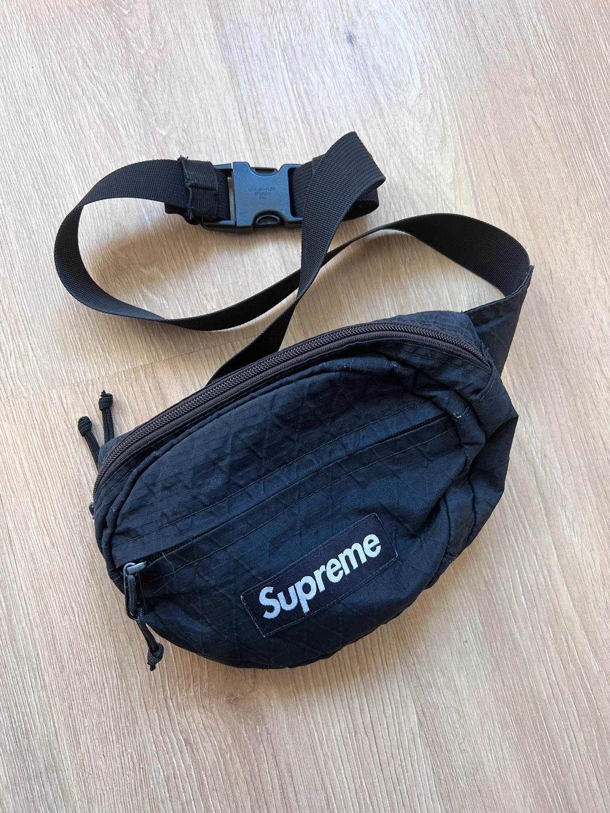 Supreme black store waist bag fw18