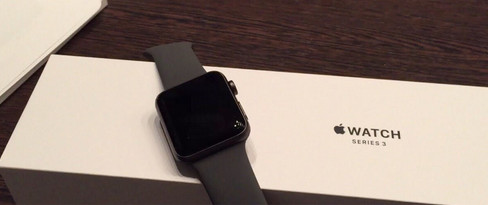 Apple Watch Series 3 42 mm Aluminium Gris sideral Bracelet Sport Noir Vinted