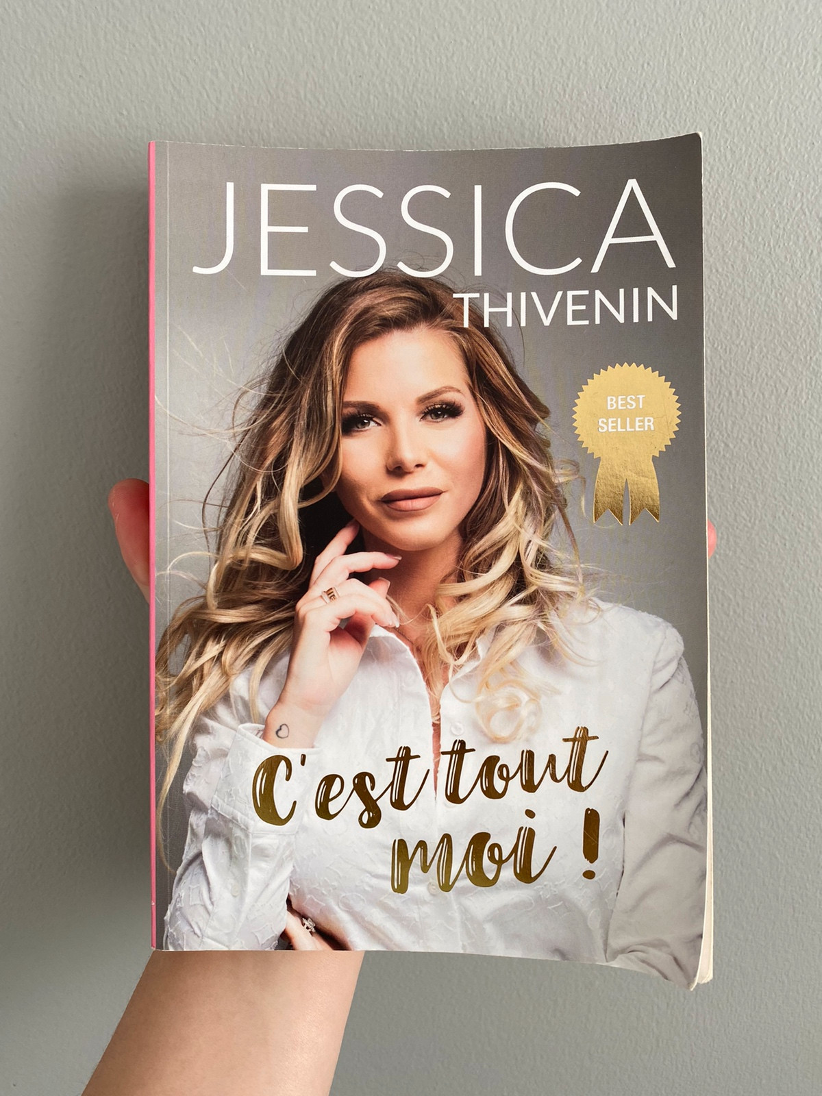 C'est tout moi!: Le best seller enfin en poche : Thivenin, Jessica:  : Livres