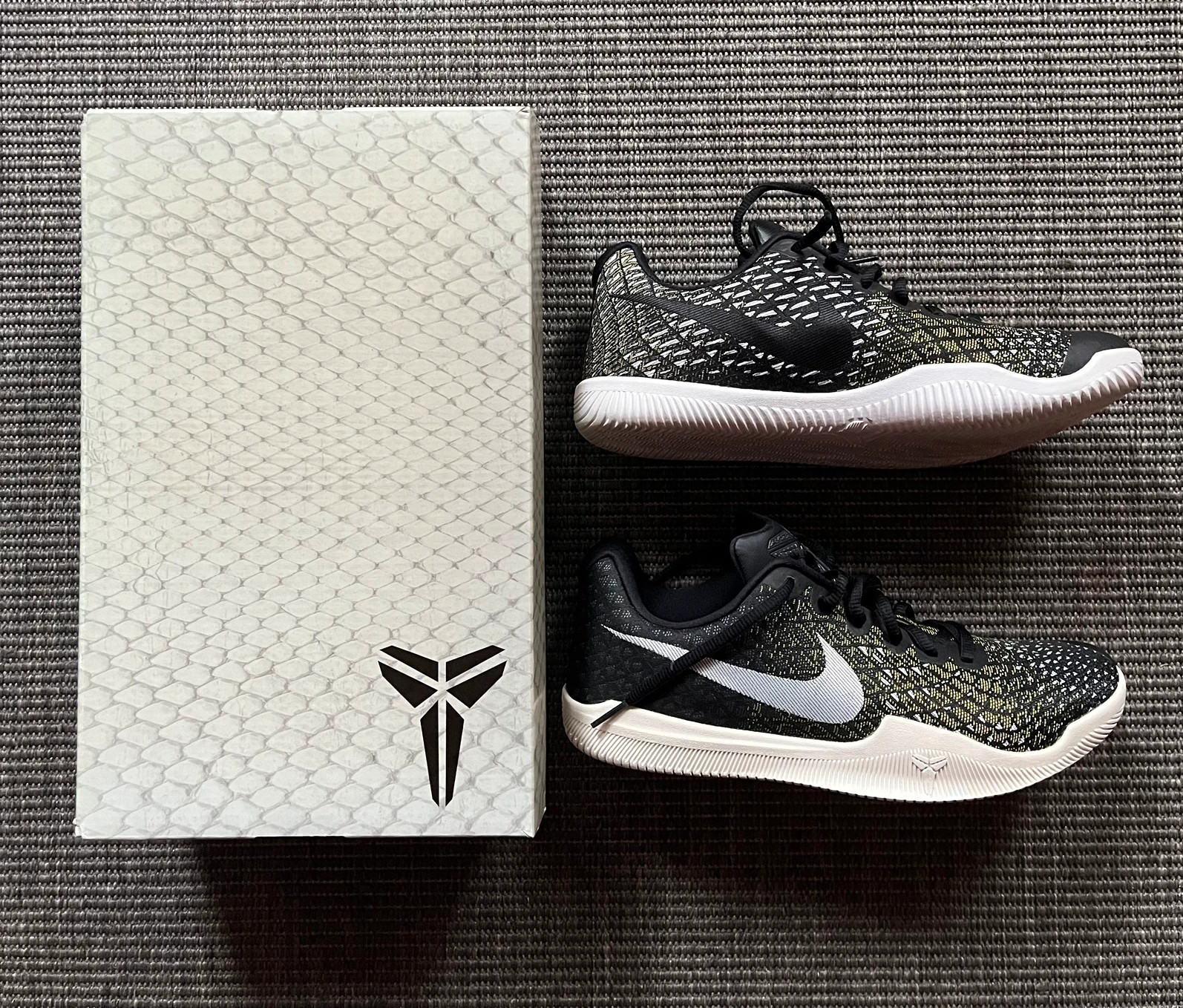 Black mamba instinct shoes sales