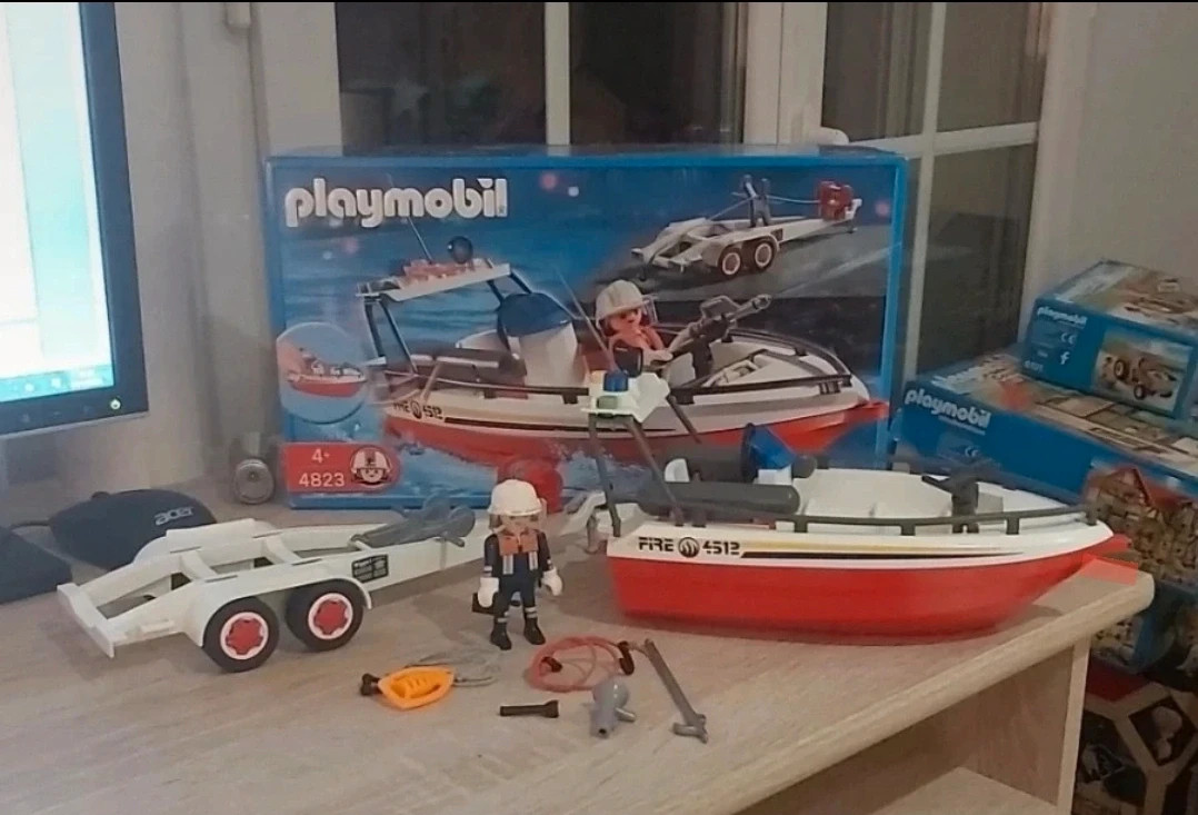 Bateau pompier hot sale playmobil