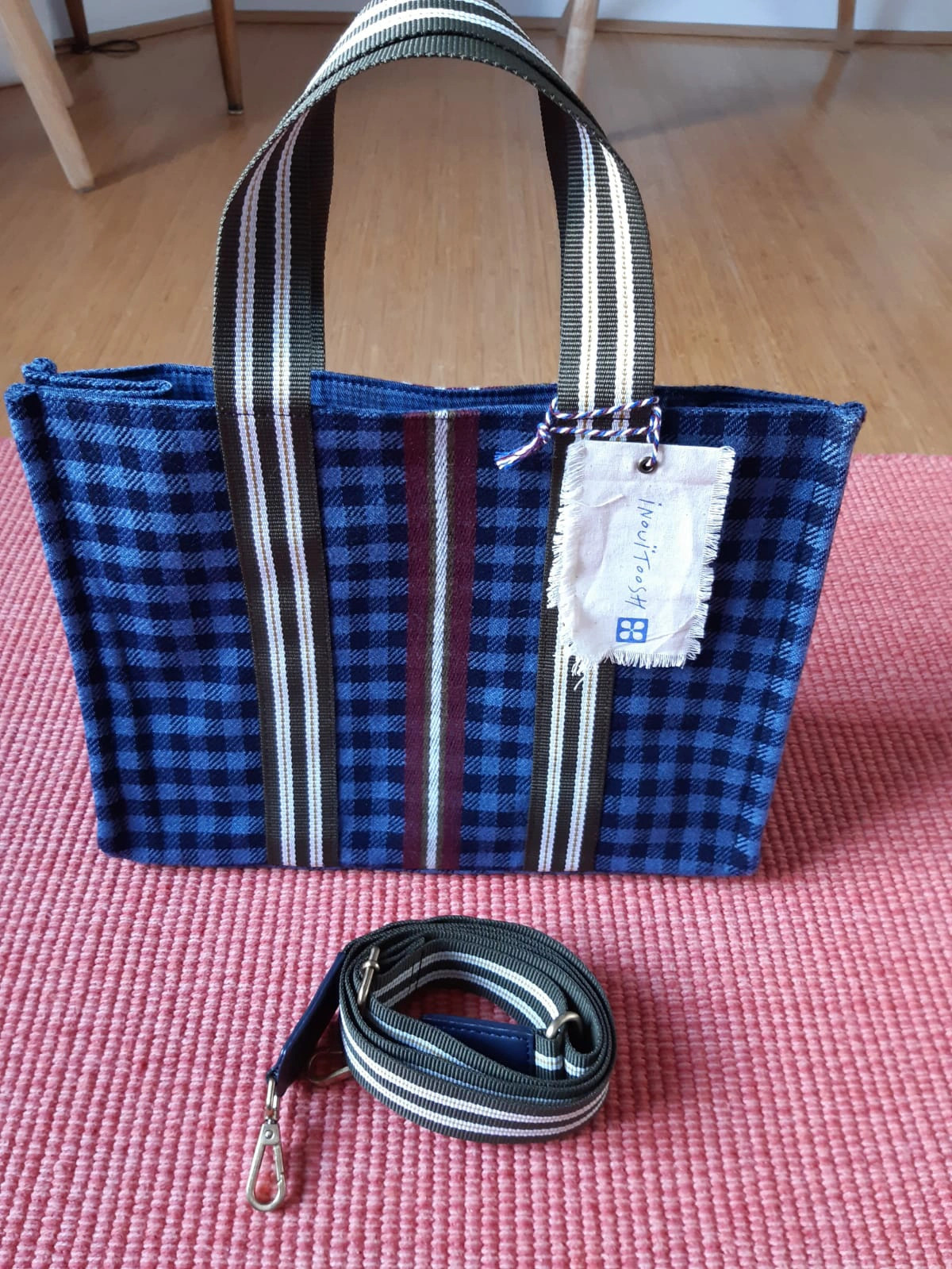 Inouitoosh sac online