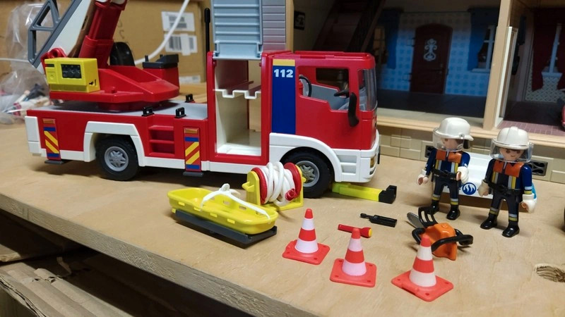 Playmobil 4820 - Camion de pompiers grande échelle
