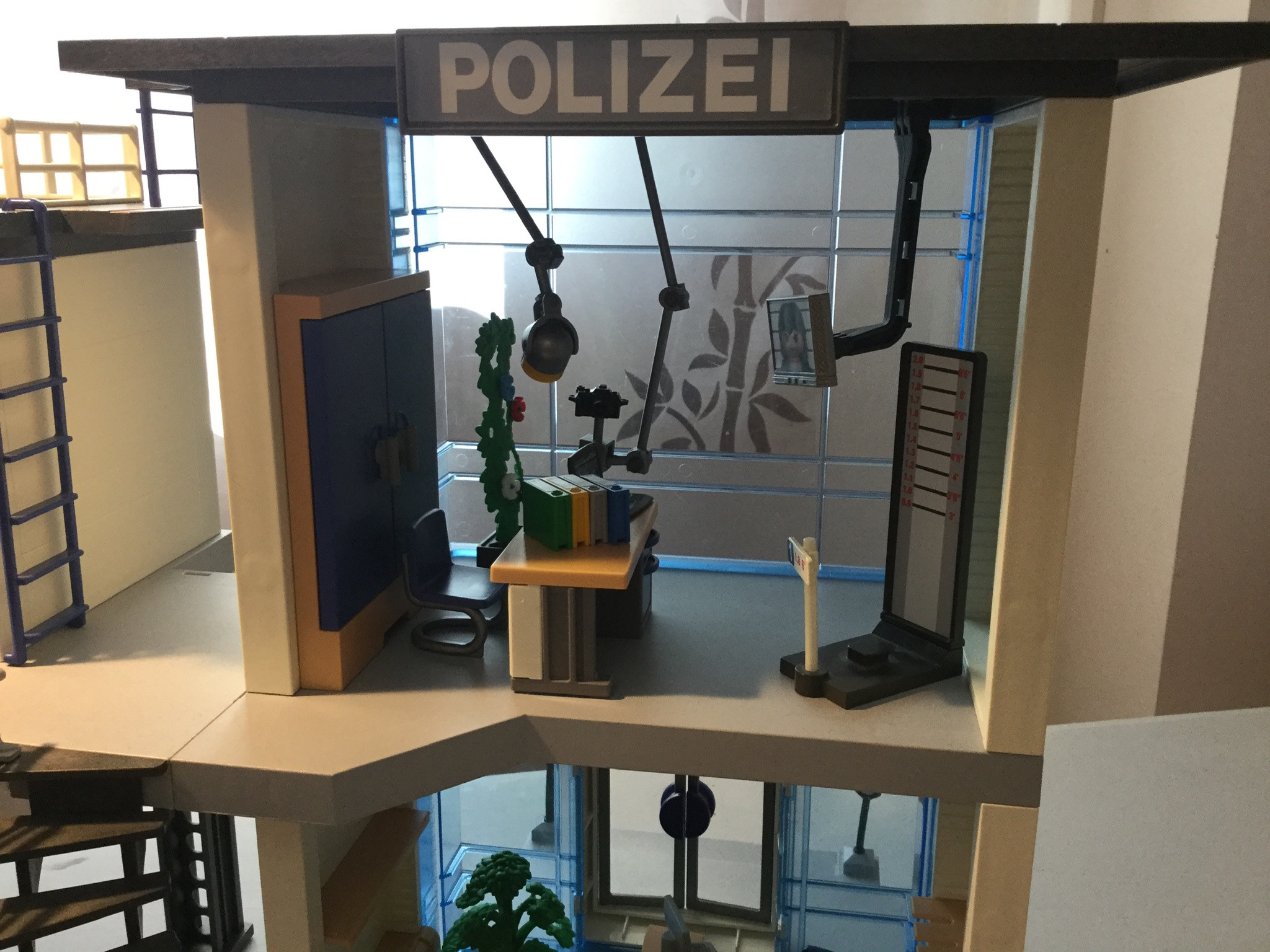 Playmobil 5176 commissariat de police avec alarme