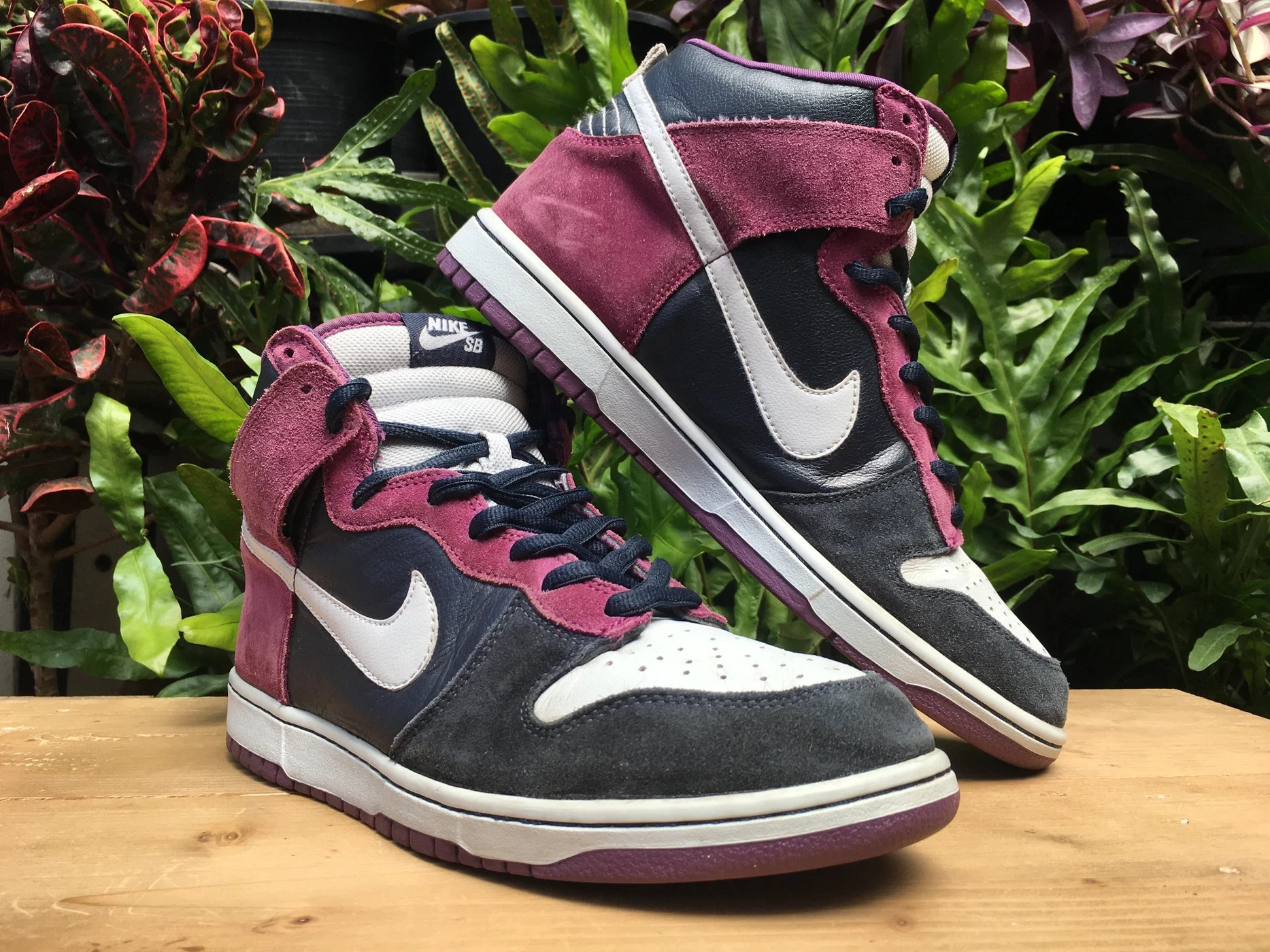 Nike dunk heaven's gate deals