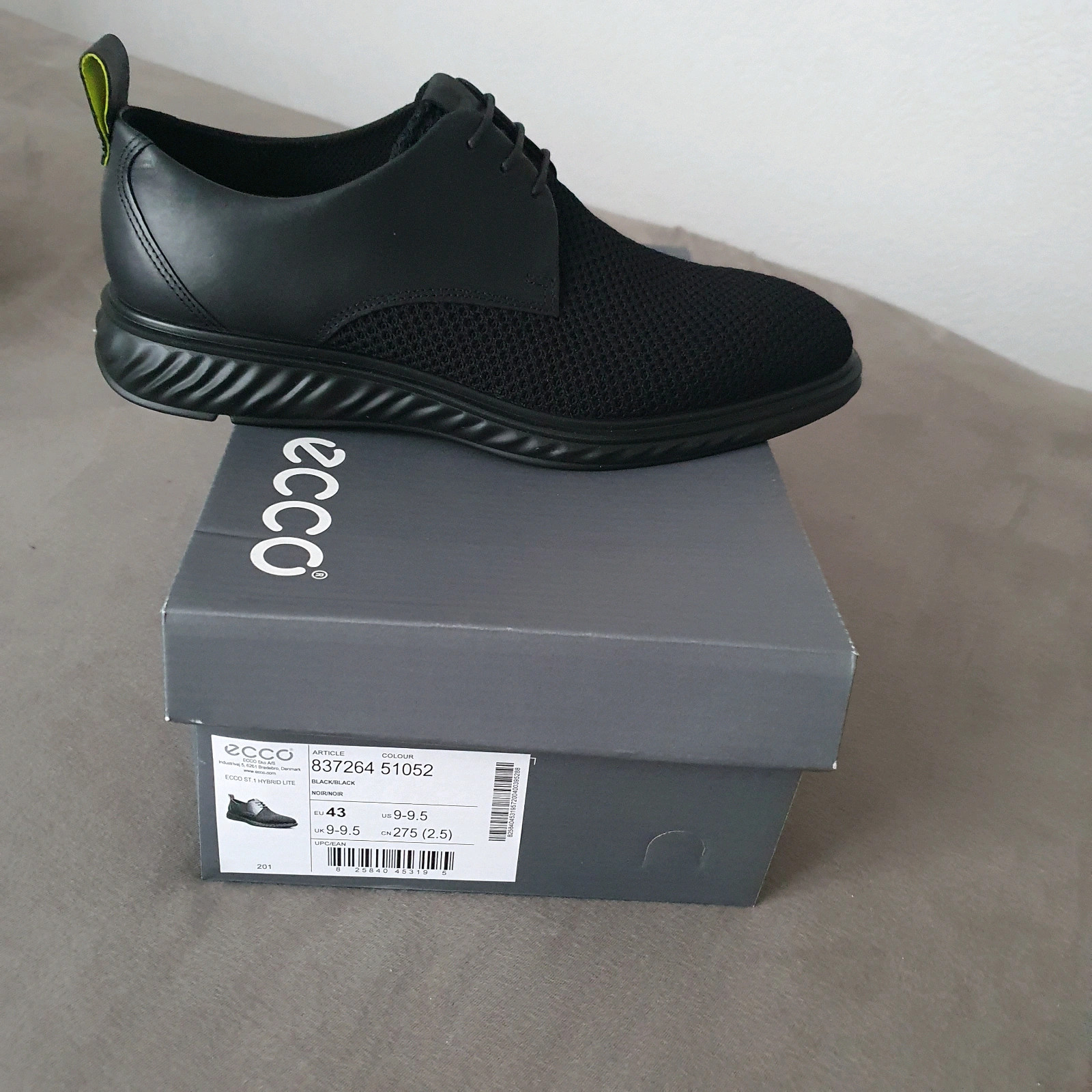 Ecco hot sale shoes catalogue