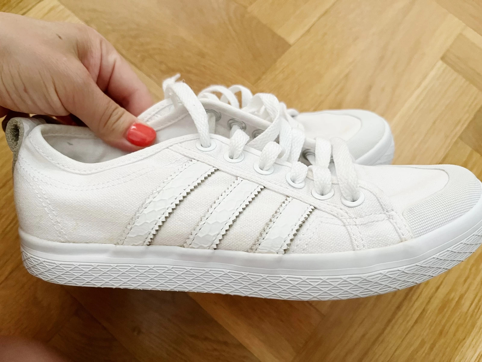 Adidas original honey low Vinted