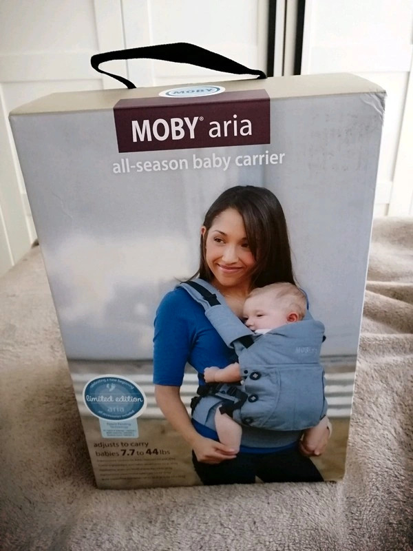 Neue Trage von MOBY aria Vinted