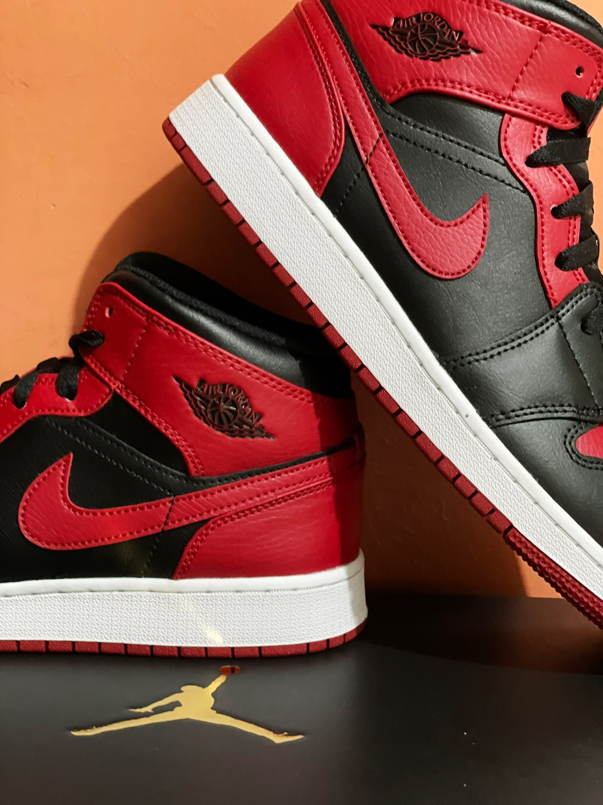 Air jordan 15 rosse e nere sales