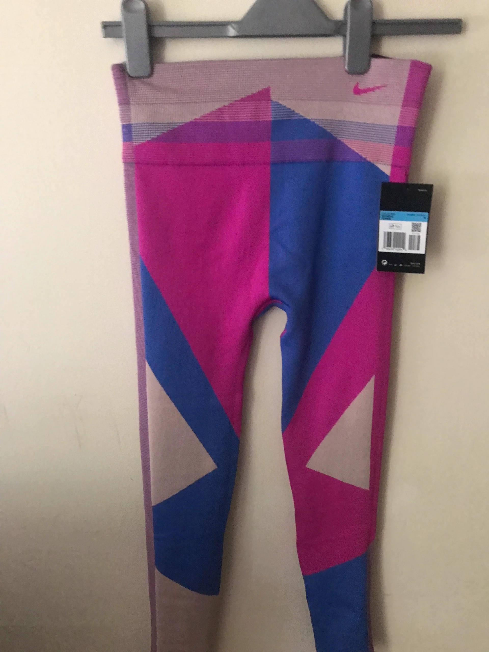 Sculpt lux tight deals fit