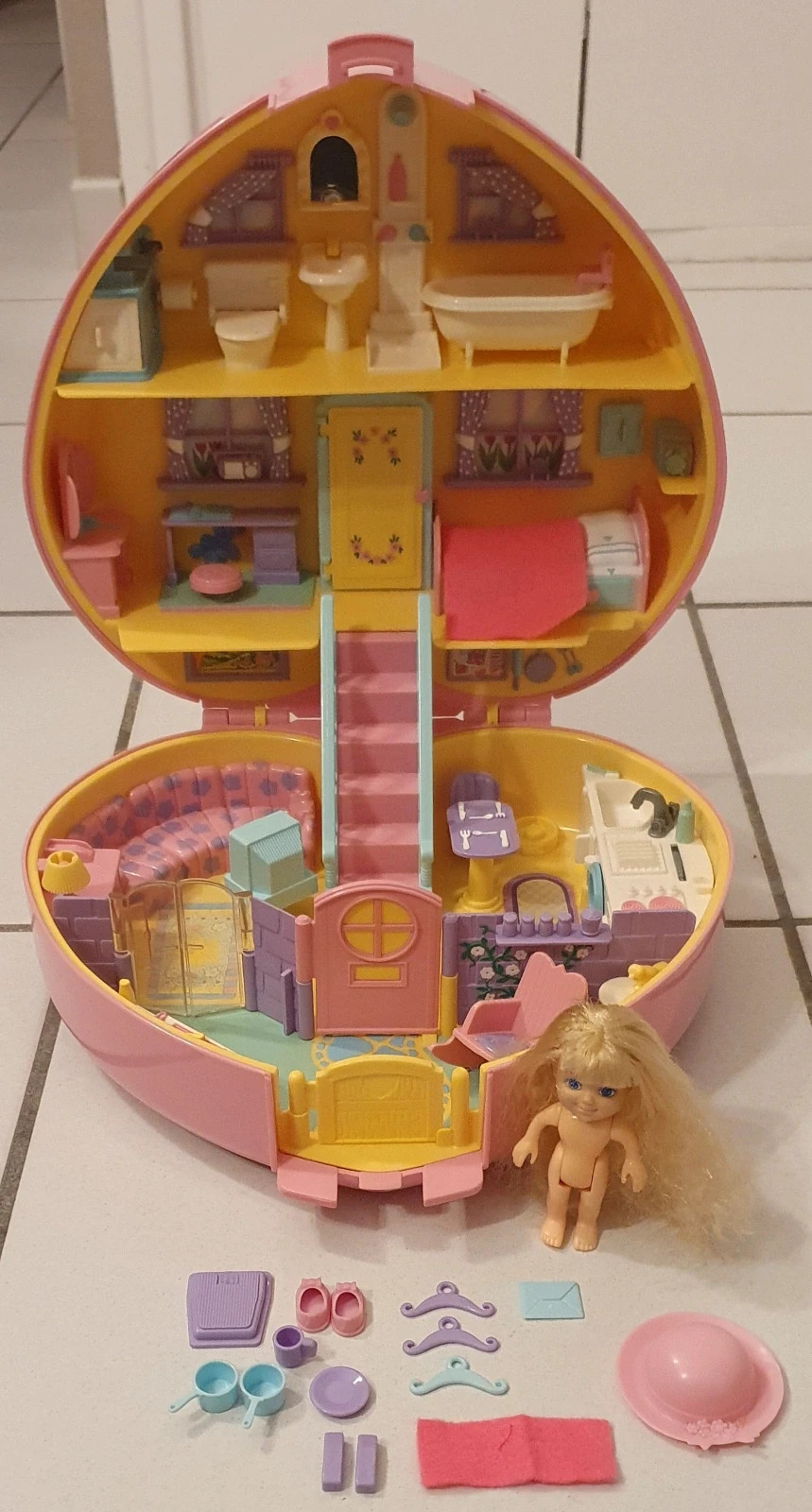 Lucy Locket 1992 Vinted