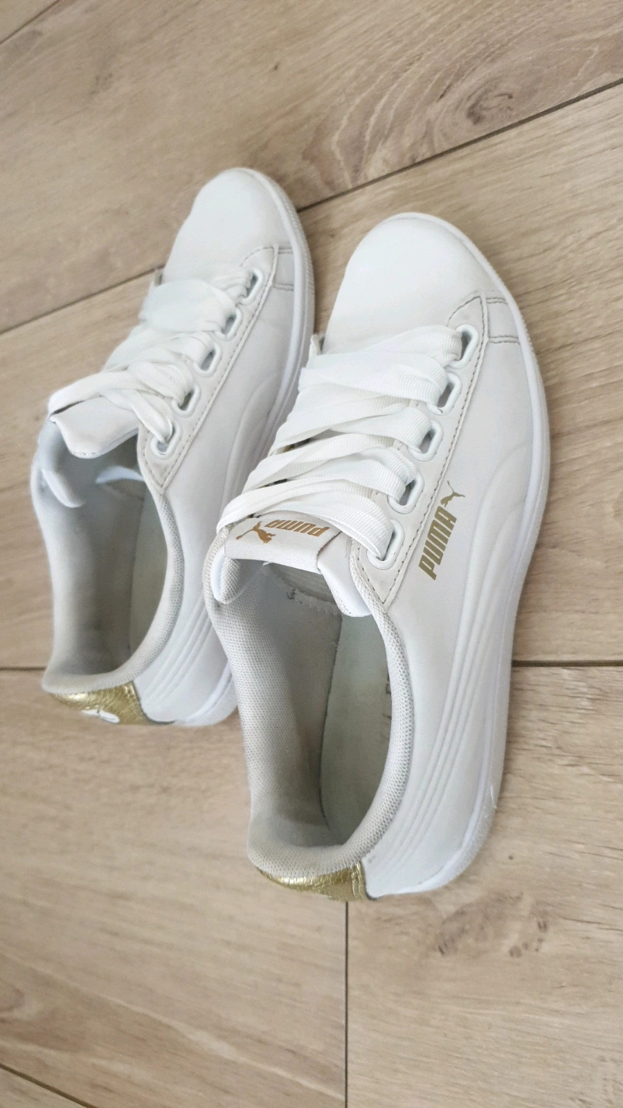 Puma Vikky ribbon Blanche Dor e Vinted