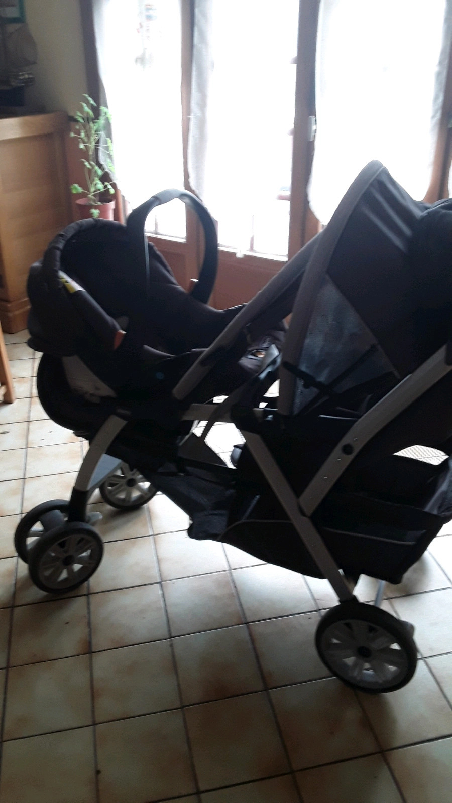 Poussette chicco discount double avec cosy