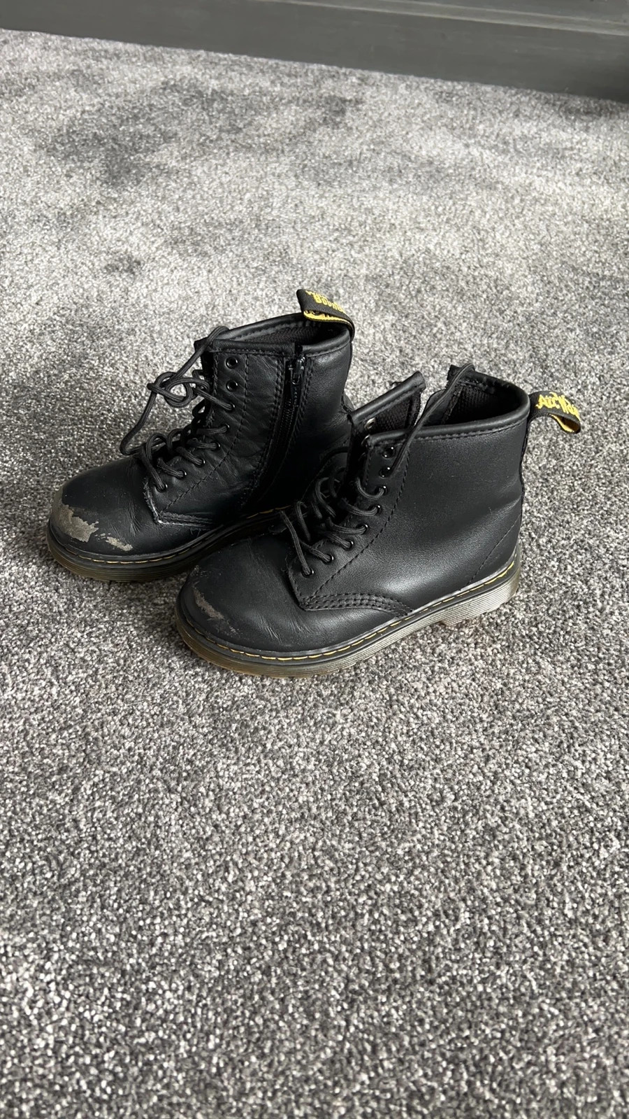 Dr Martens boots size 9 Vinted