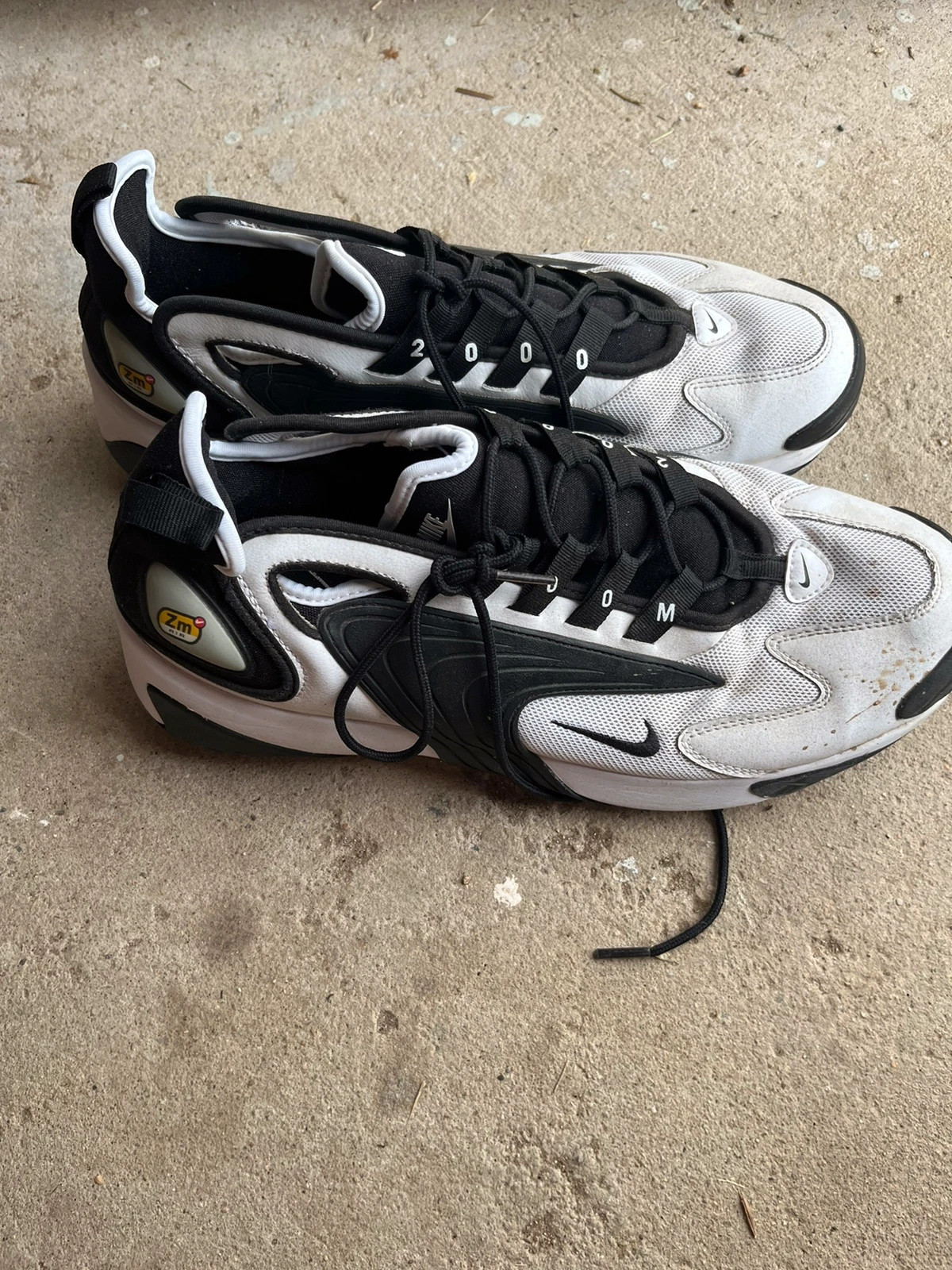 Nike zoom 2k blanco y negro sales