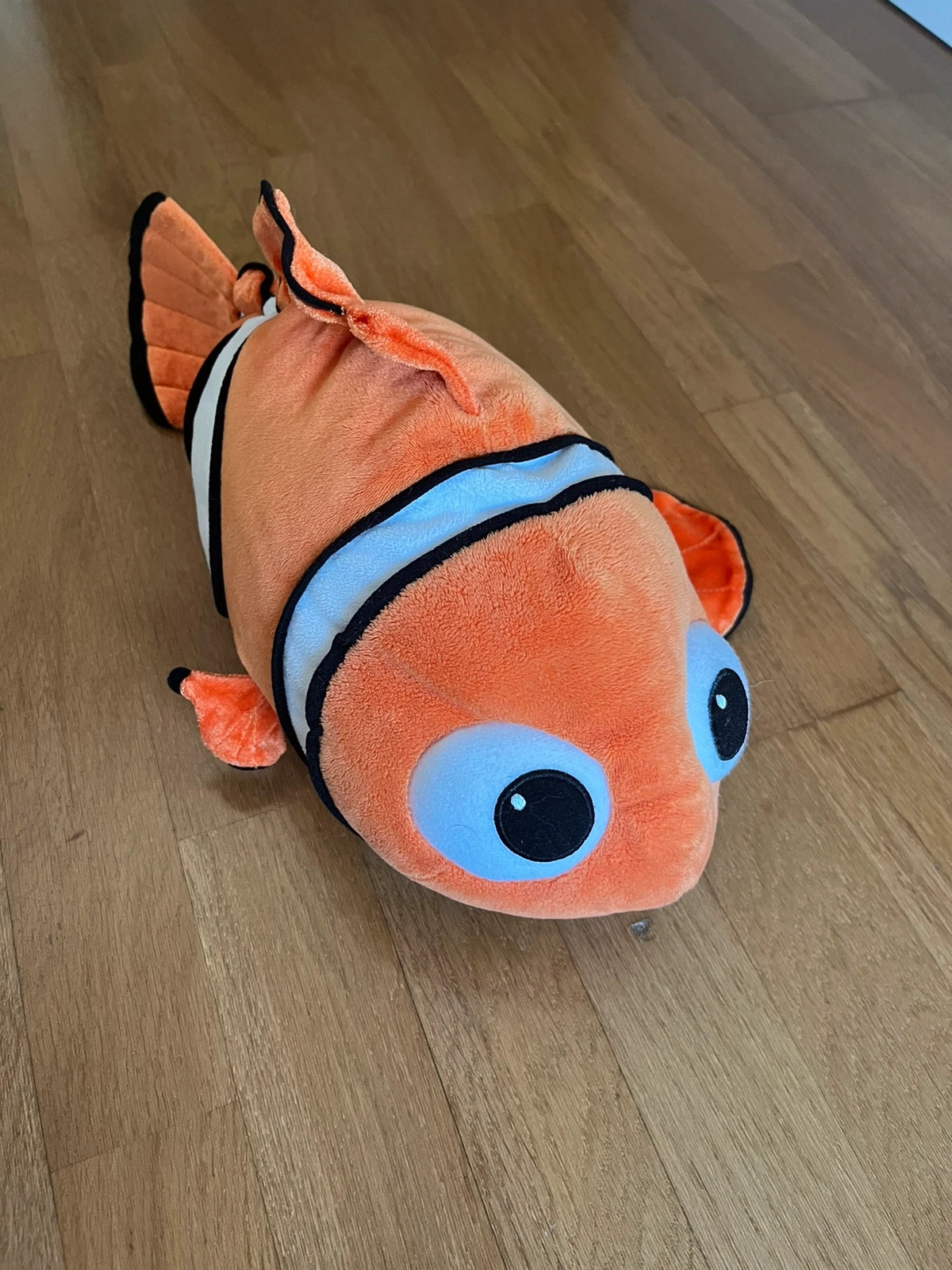 Peluche Nemo. Original DIsney Vinted