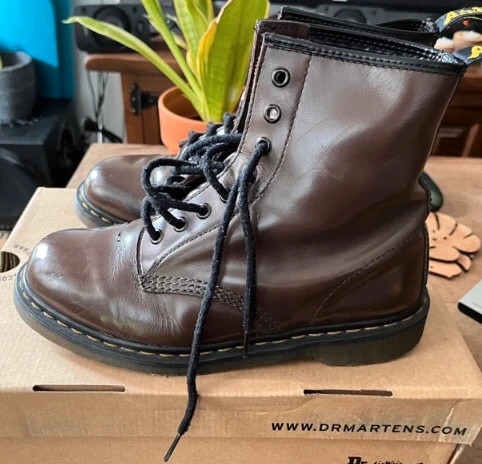 Dr martens size 41 sales