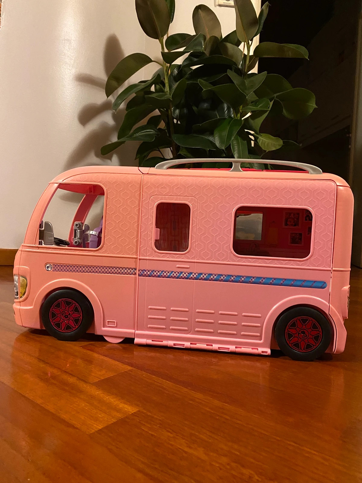 Camper dei sogni di Barbie