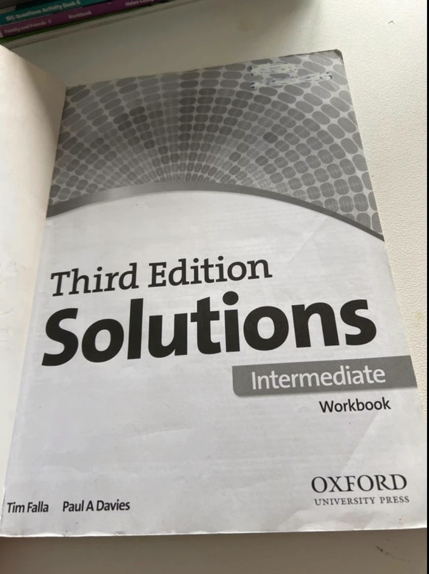 Third Edition Solutions Intermediate | Vinted