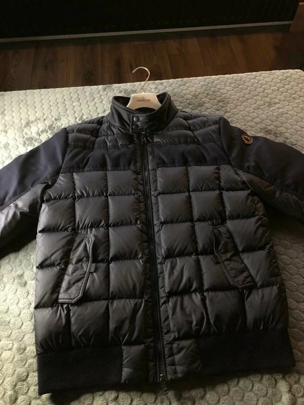 Moncler jas | Vinted