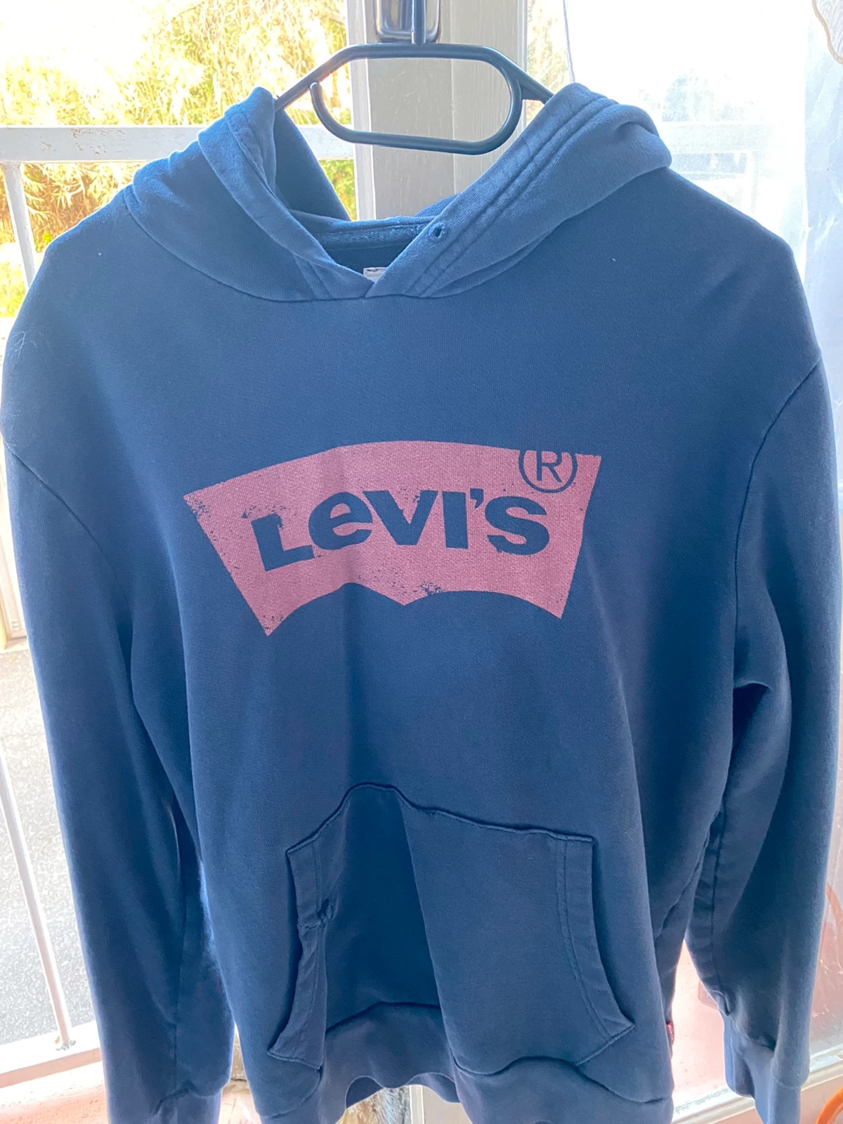 Pull homme levis