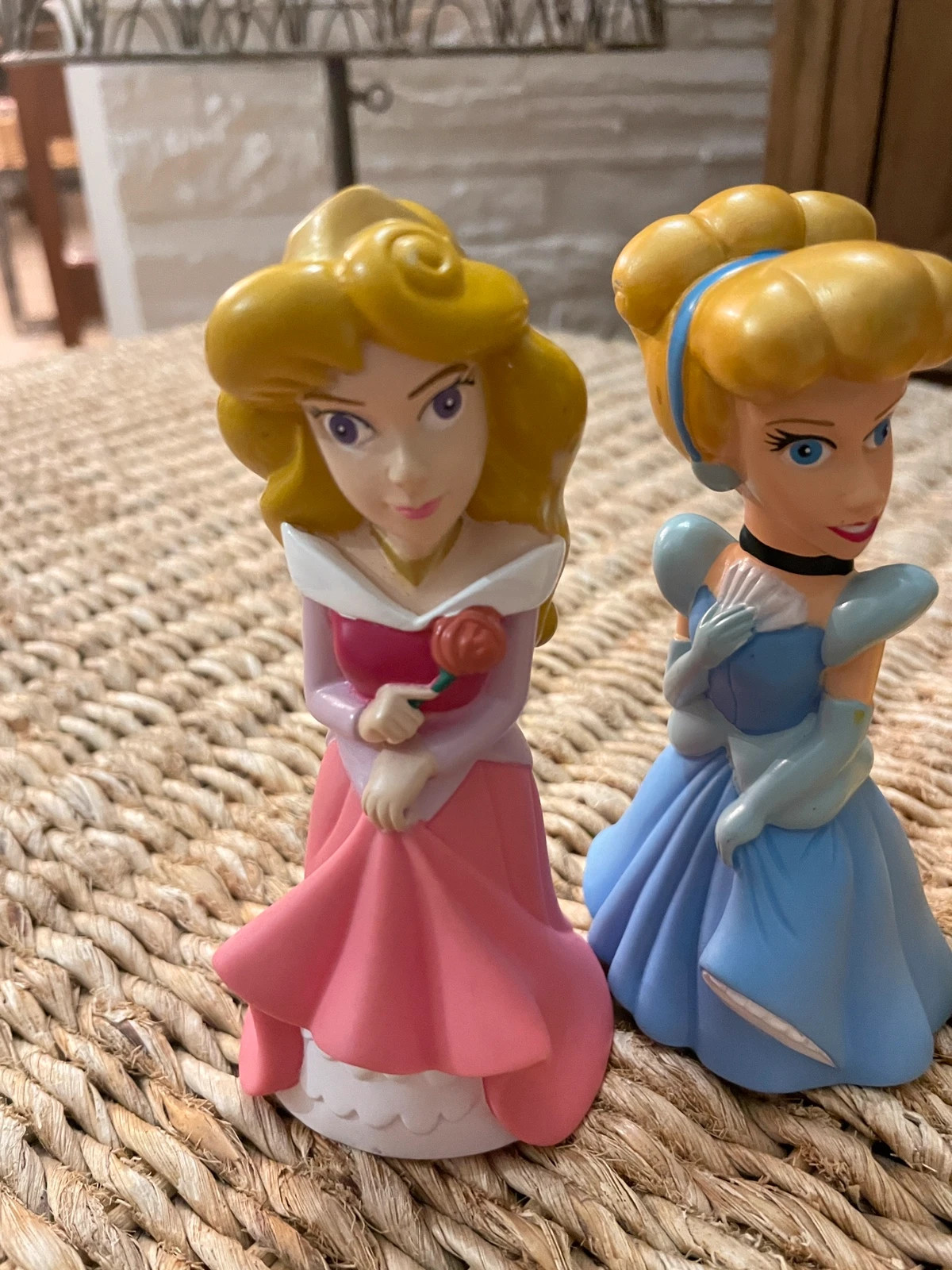 Figurines Princesses Disney Aurore Blanche Neige Ariel Cendrillon