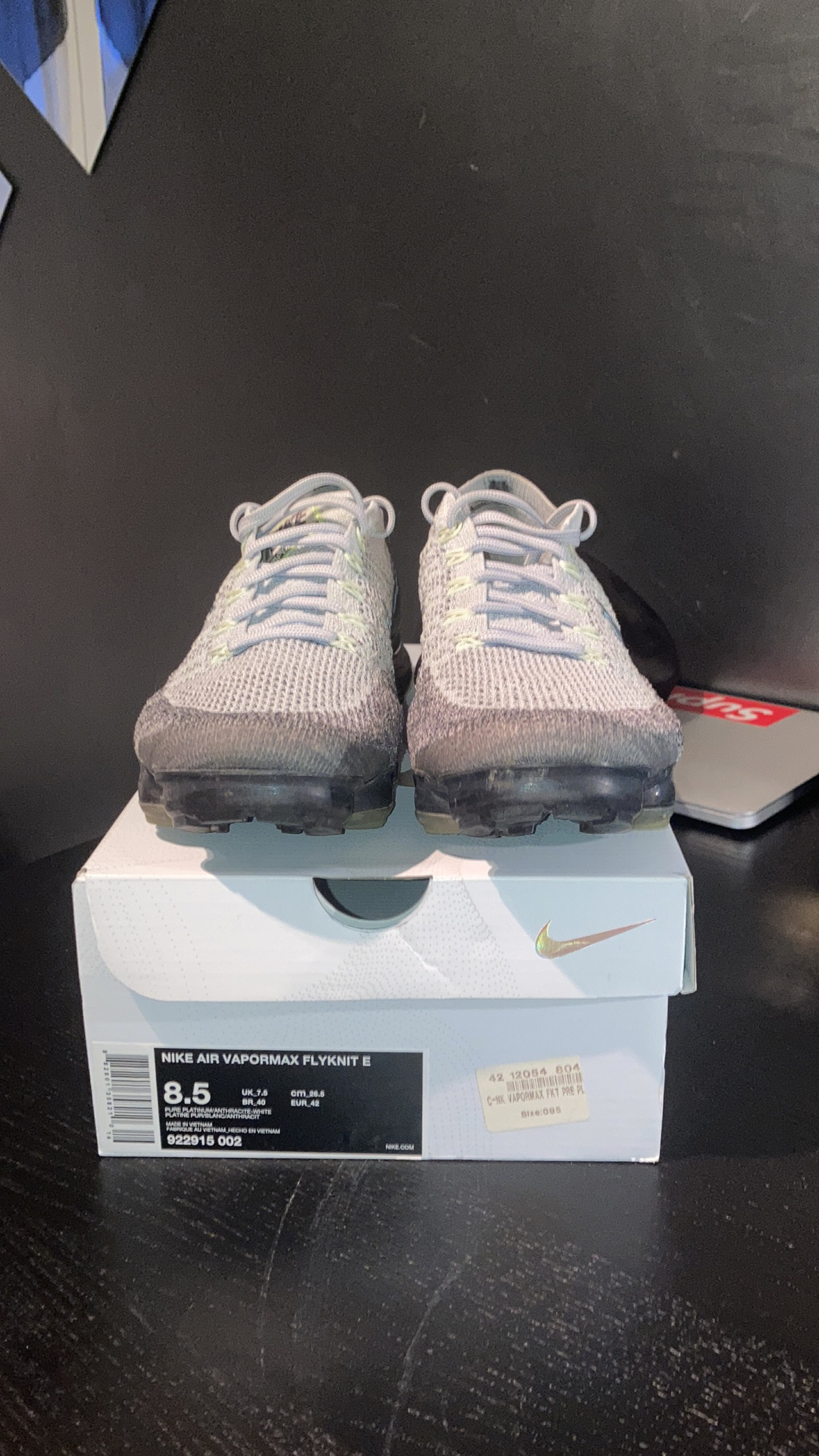 Vapormax on sale flyknit e