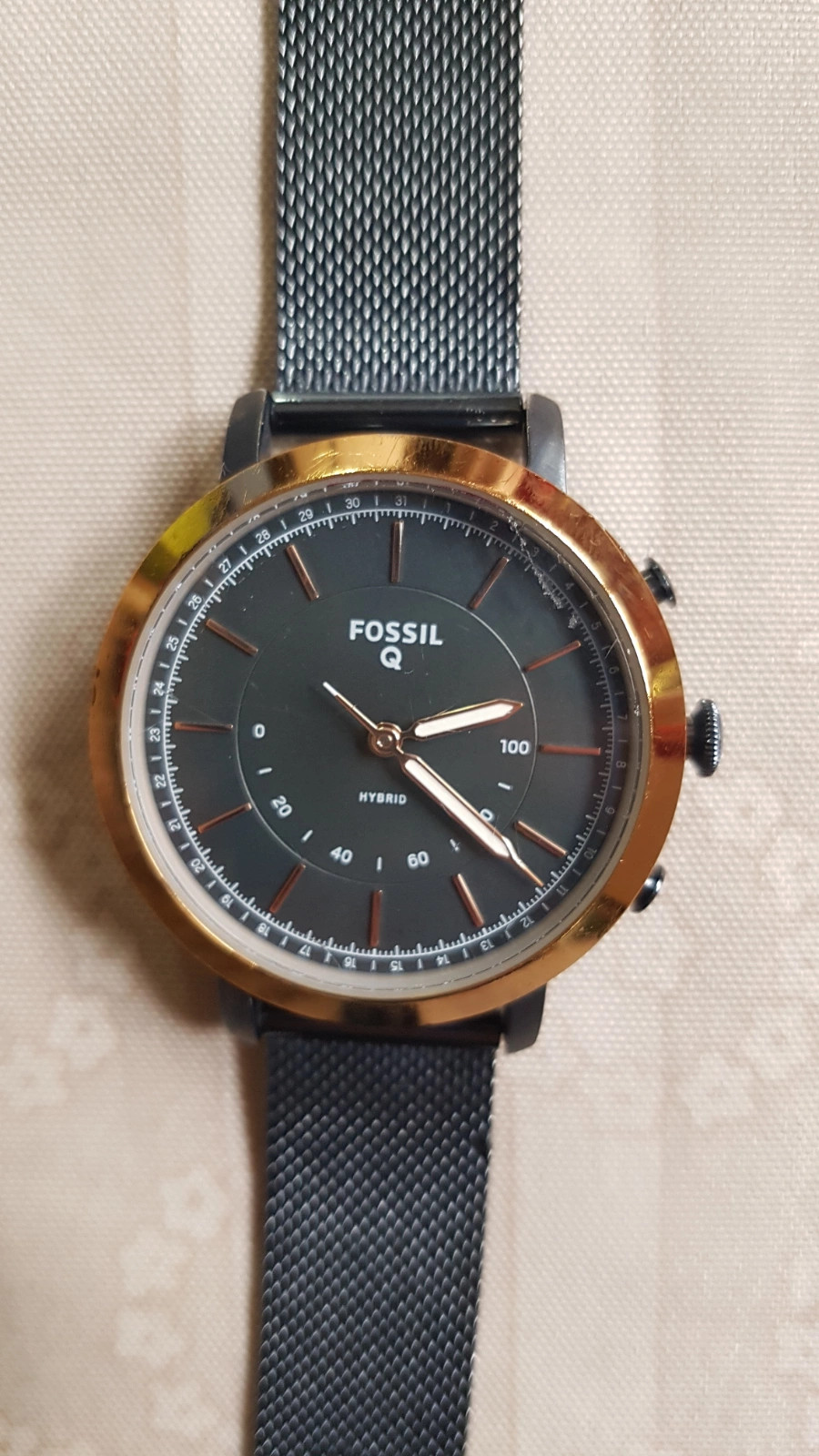 Montre connectée 2024 hybride fossil neely