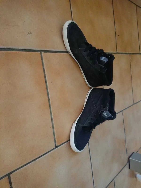 Chaussure hot sale lacoste jordan