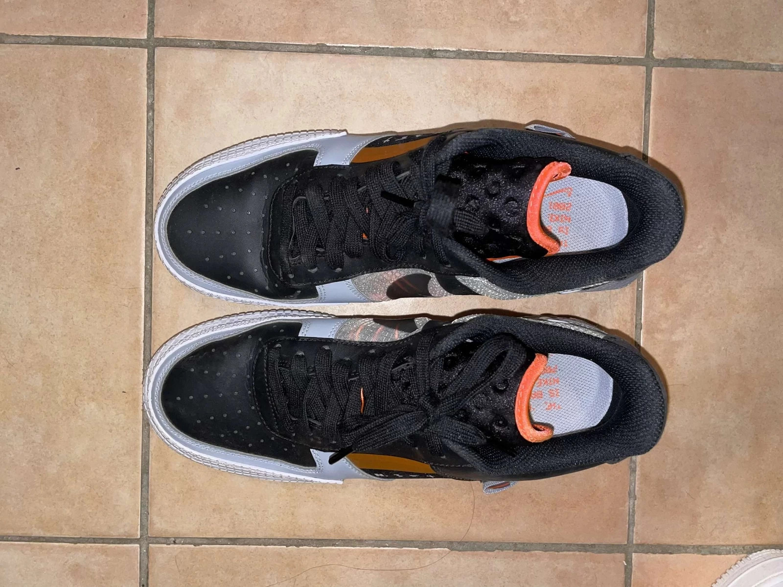 Air force 1 drop type hyper crimson hotsell