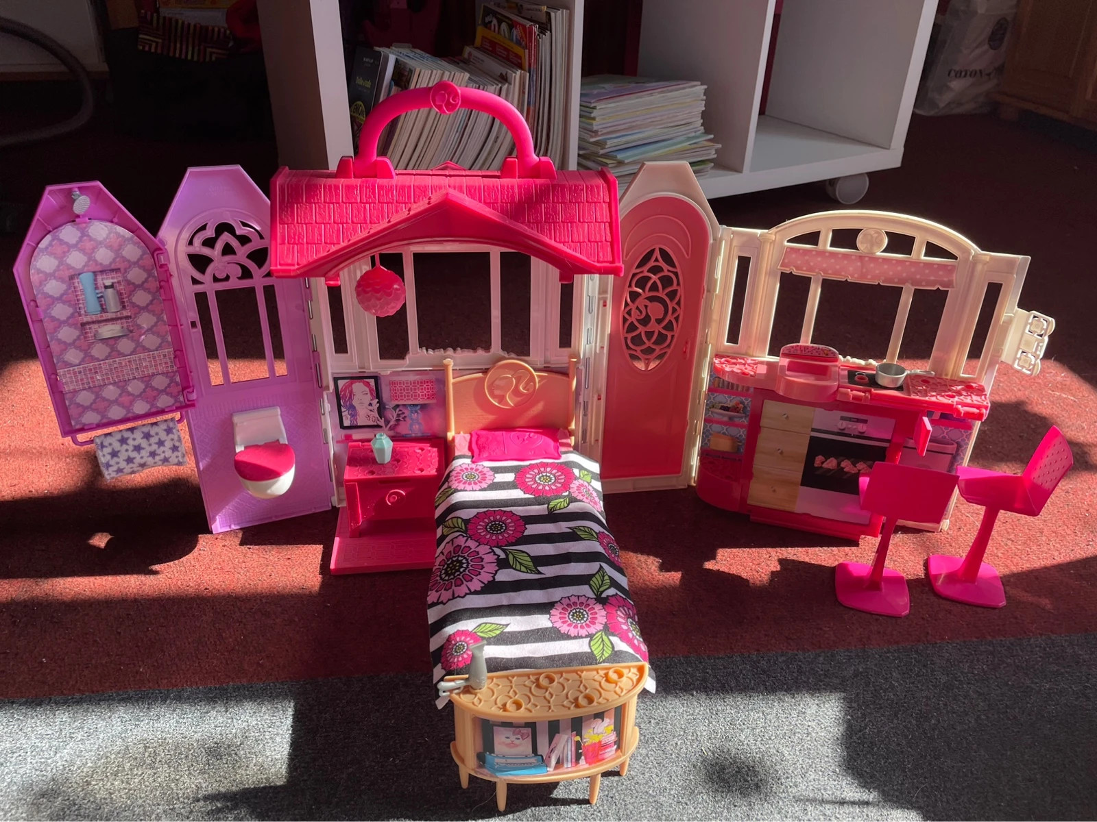 Maison barbie transportable - Vinted