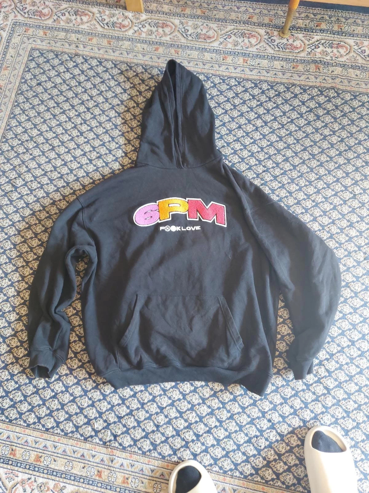 6PM Fuck Love Hoodie Schwarz Vinted