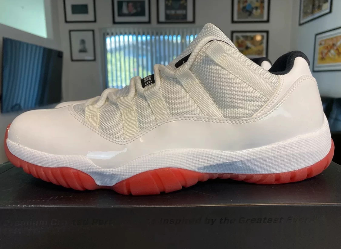 Nike Air Jordan 11 Cherry Vinted