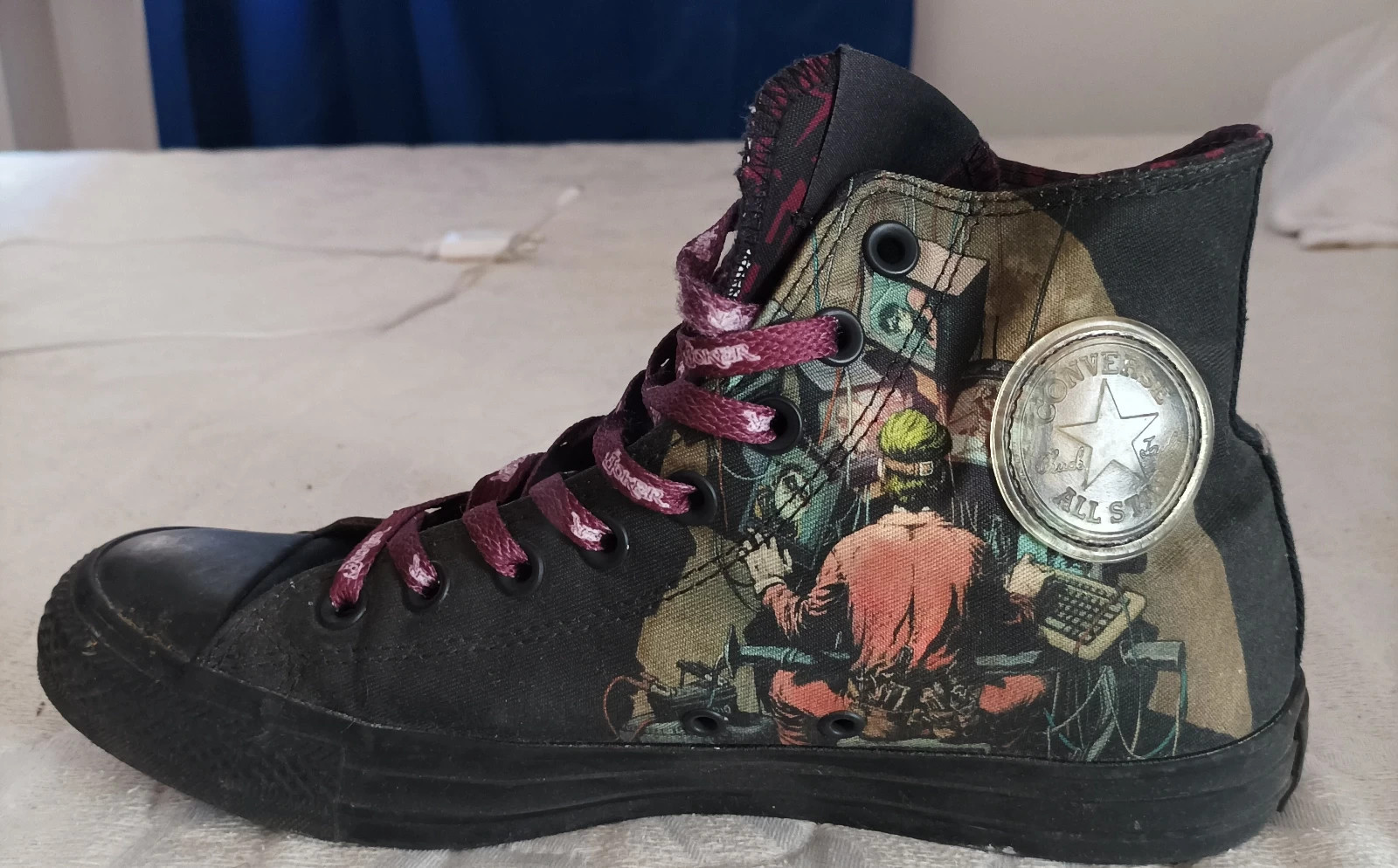 Limited edition joker converse sales