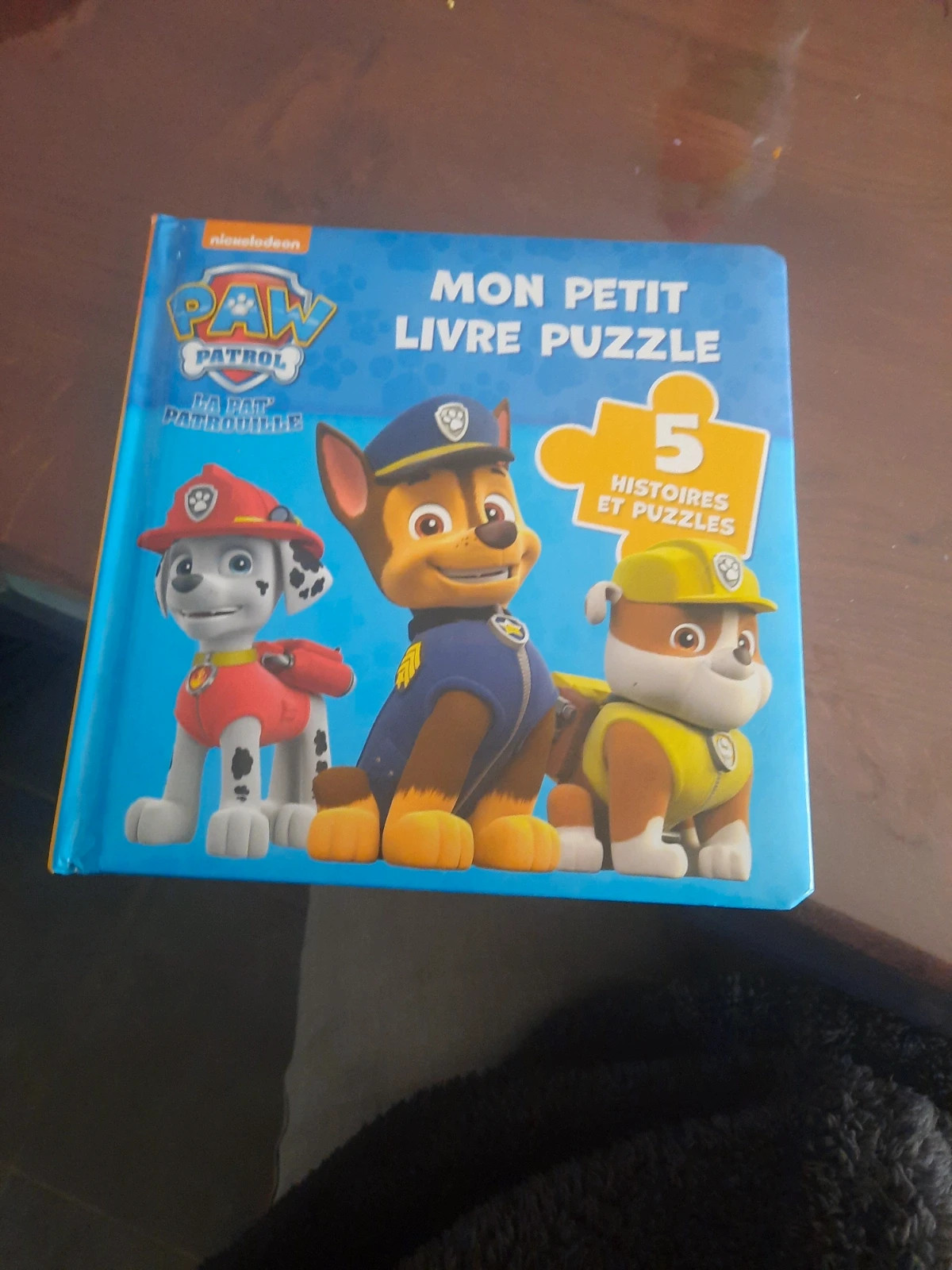 Livre puzzle paw patrol