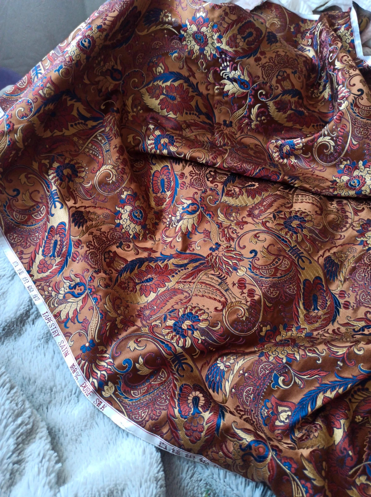 Pure silk satin tapestry Materiał 175/77 jedwab