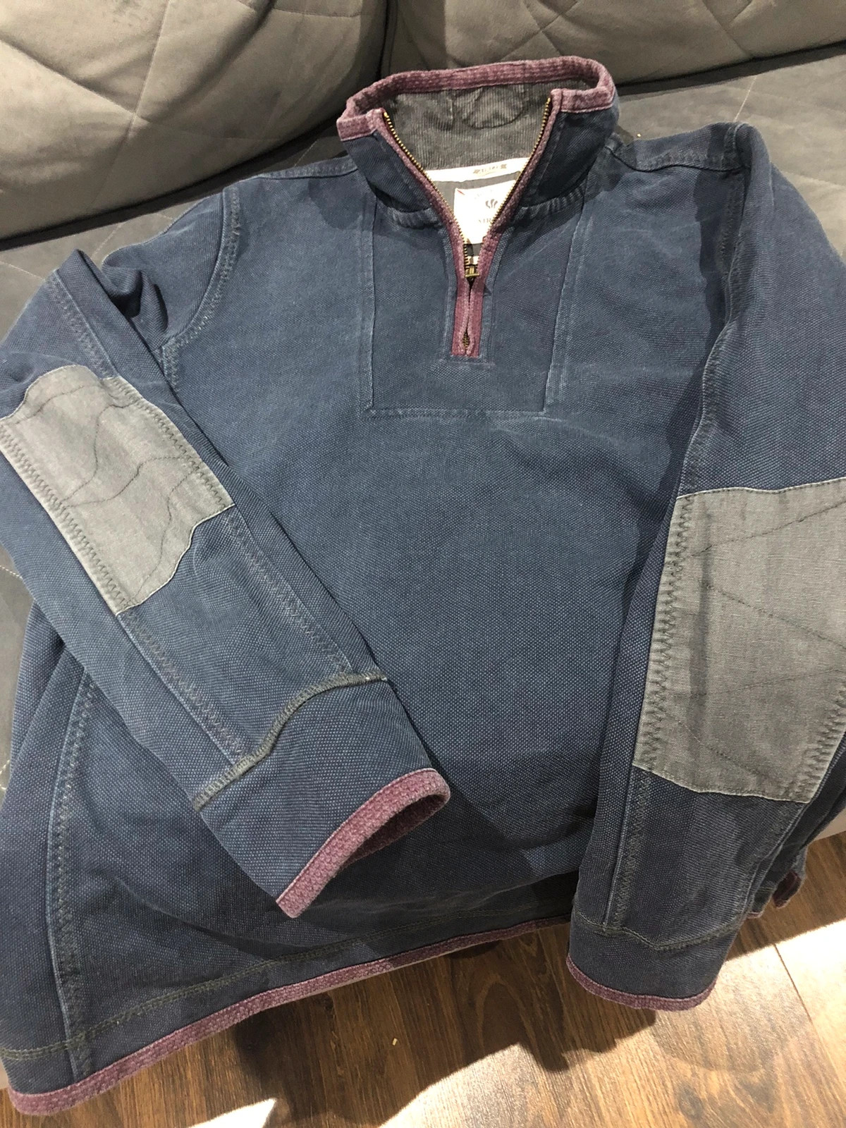 Airlie sweatshirt on sale